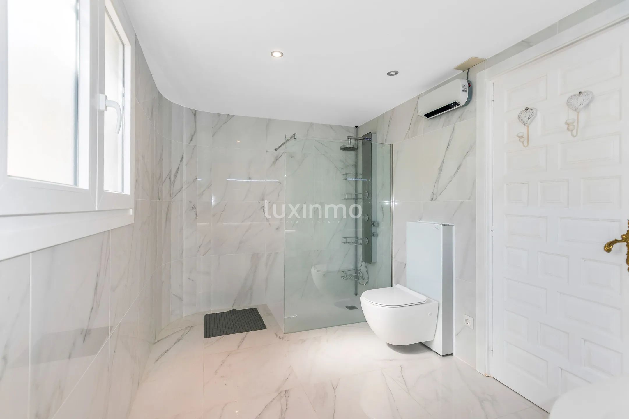 Beautiful ibicencan house with pool for sale in Altea — photo 10