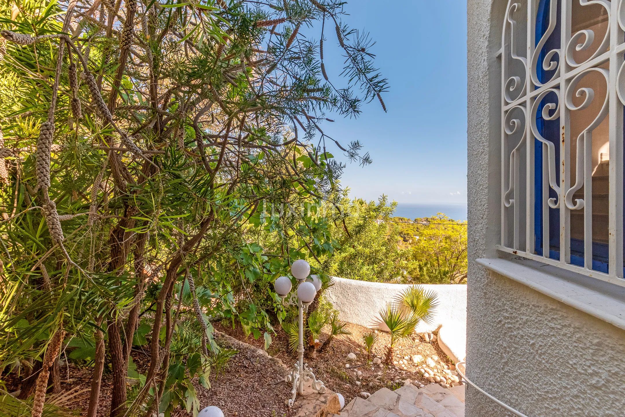 Beautiful ibicencan house with pool for sale in Altea — photo 7