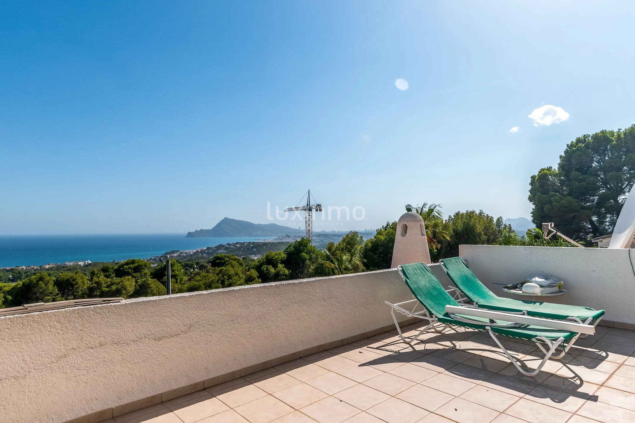 Beautiful ibicencan house with pool for sale in Altea — photo 3
