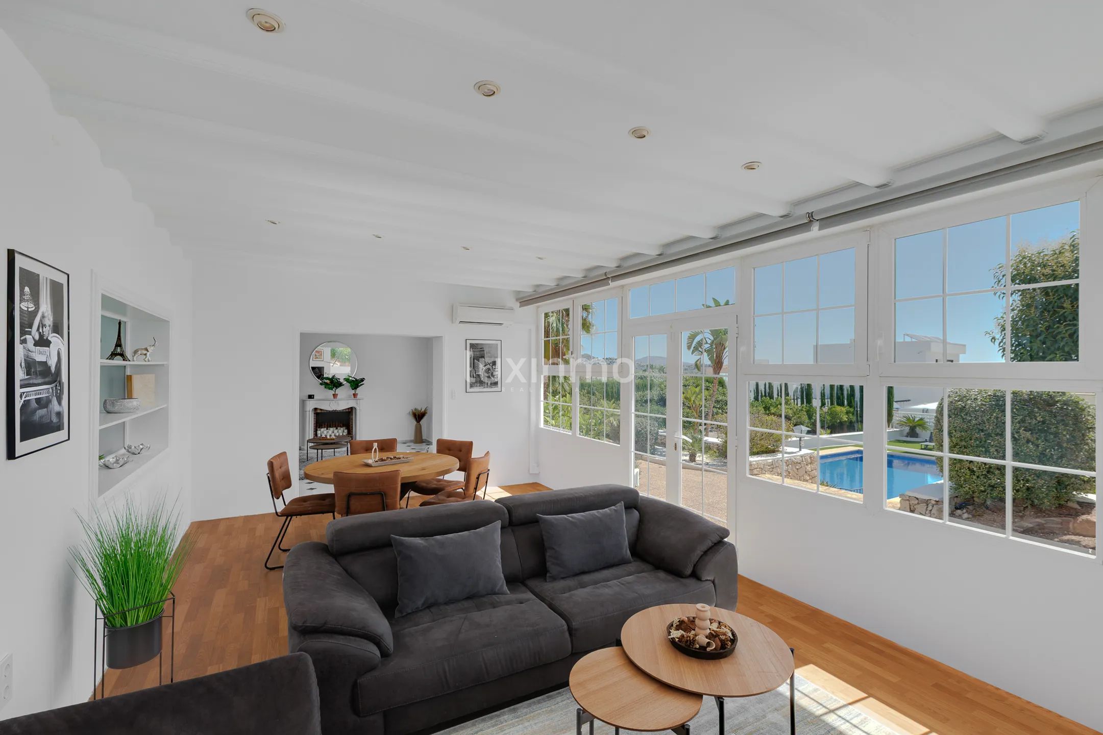 Luxurious villa with breathtaking sea and mountain views in Calpe — photo 10