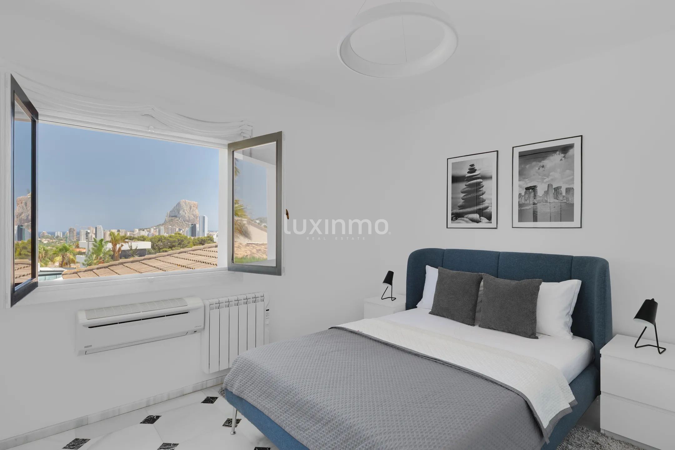 Luxurious villa with breathtaking sea and mountain views in Calpe — photo 24