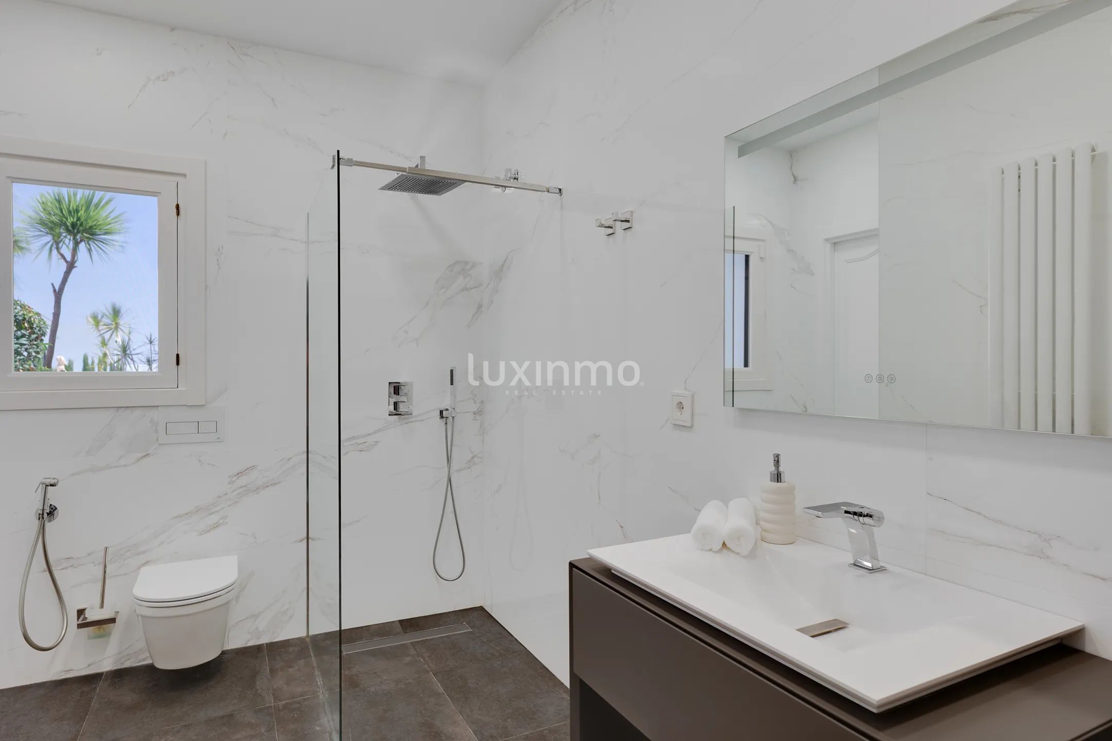 Luxurious villa with breathtaking sea and mountain views in Calpe — photo 15