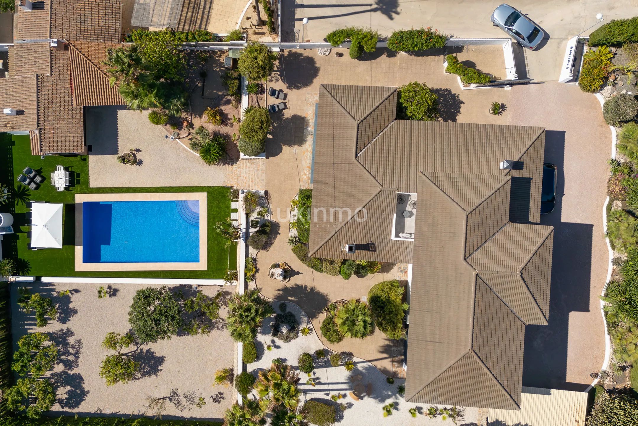 Luxurious villa with breathtaking sea and mountain views in Calpe — photo 9