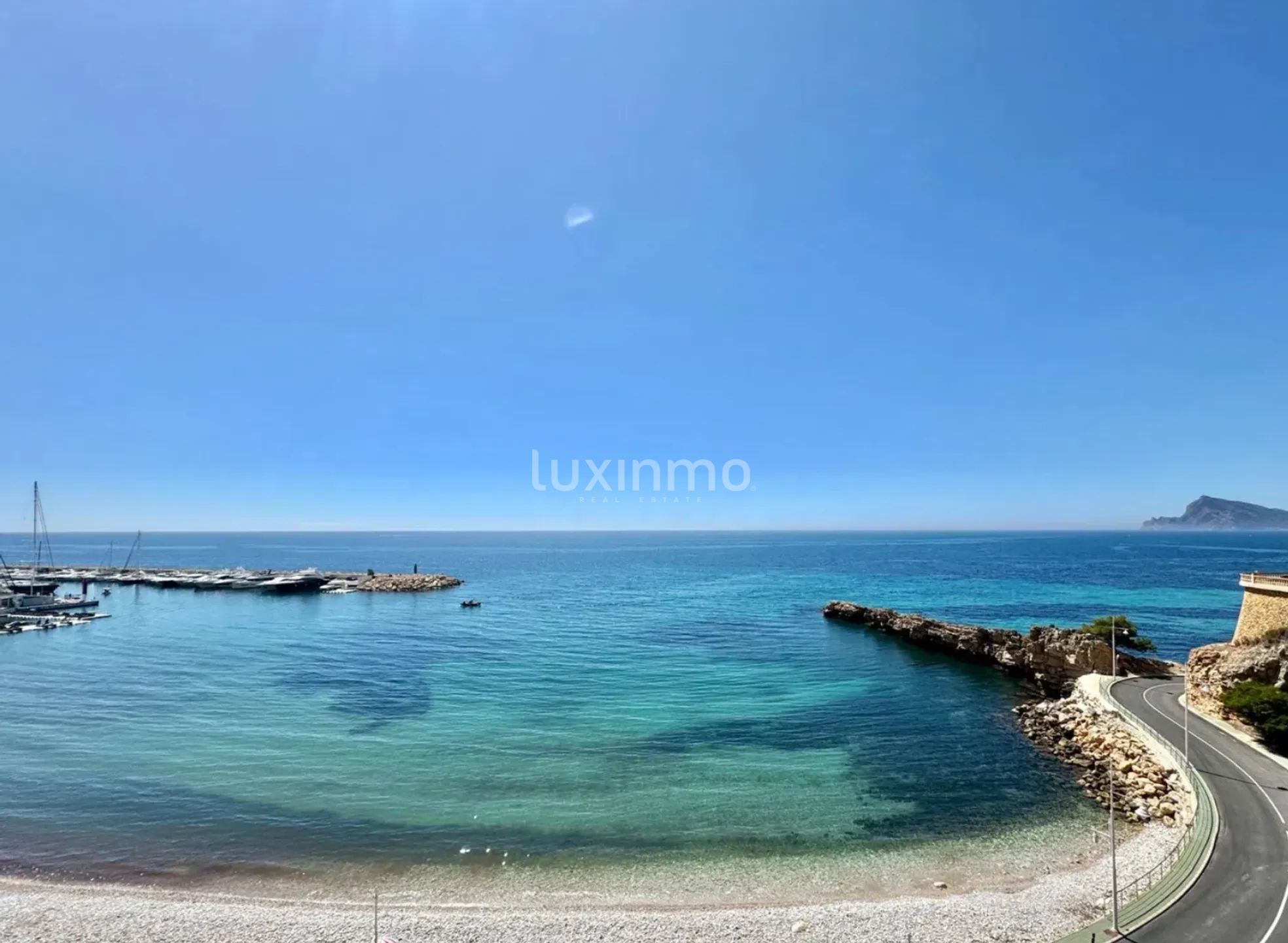 Cozy apartment for sale with nice sea views in Altea — photo 2