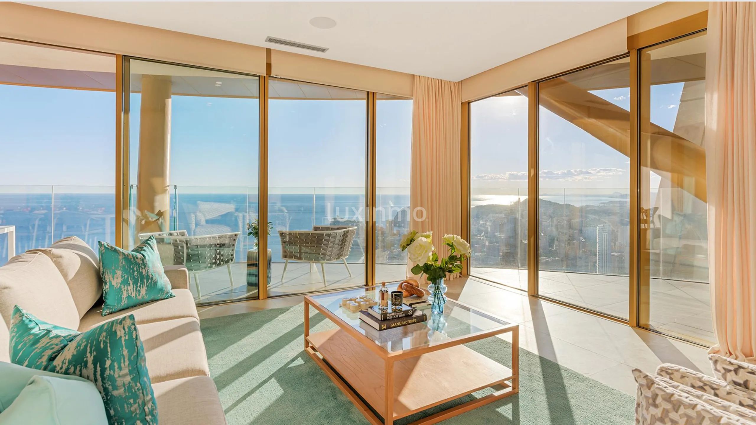 Luxe Penthouse in Weststrand — photo 2