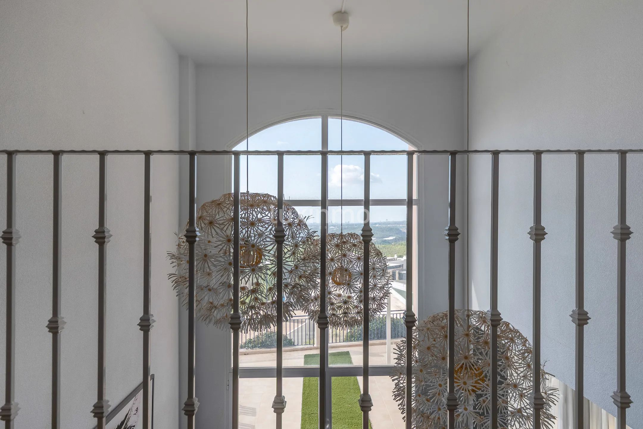 Villa with sea views for sale in Altea — photo 17