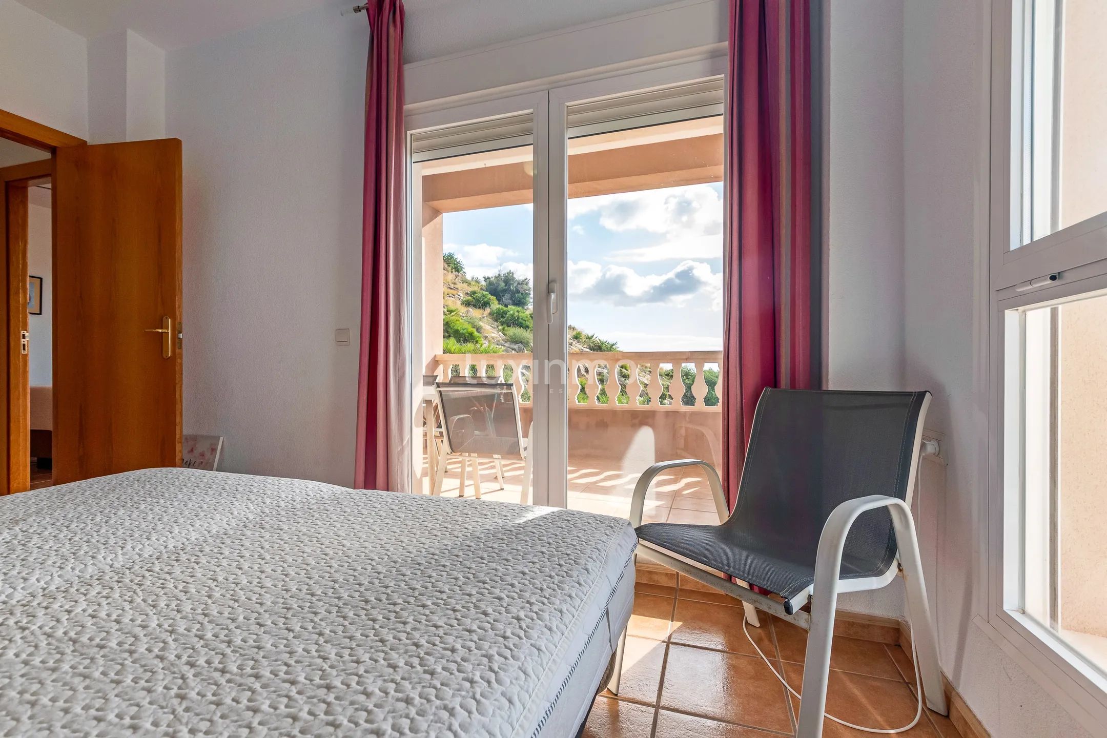 Villa with sea views for sale in Altea — photo 31