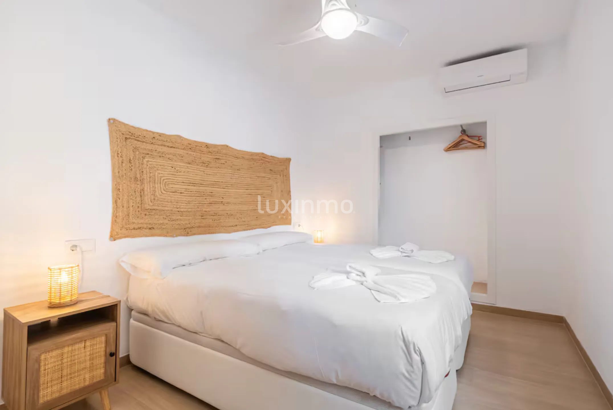 Charming townhouse in Playa de Levante, Benidorm — photo 15