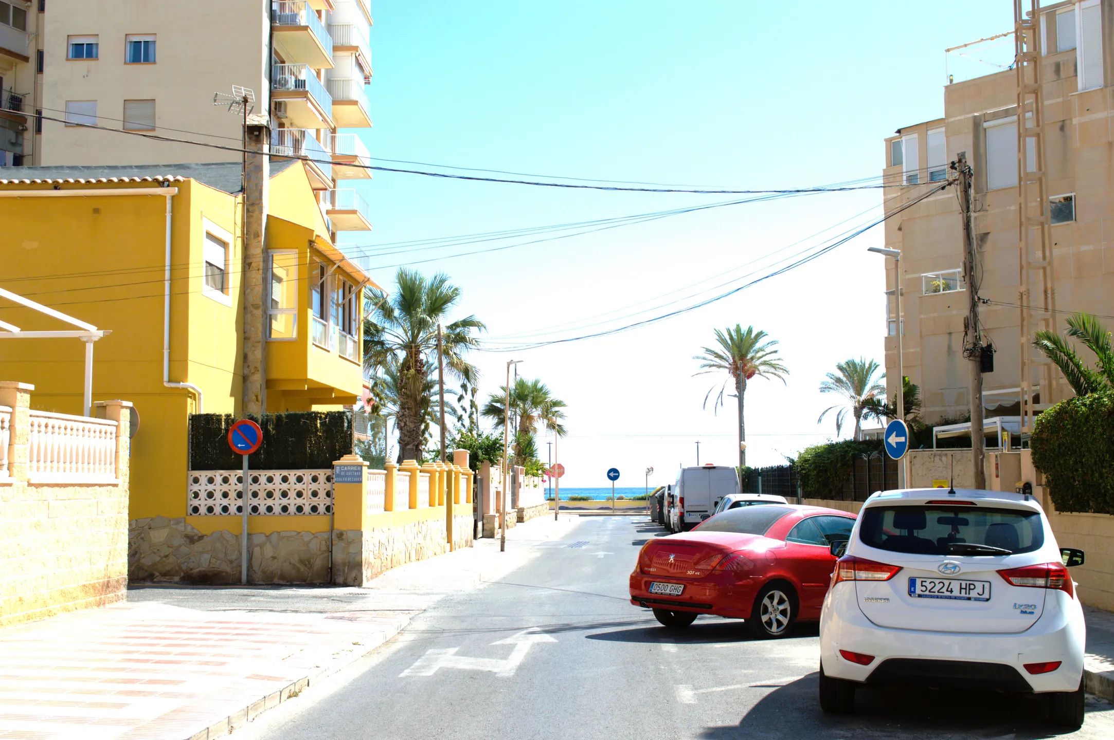 Encantador Apartamento Mediterráneo de 2 Dormitorios en Playa Muchavista, Campello — photo 18