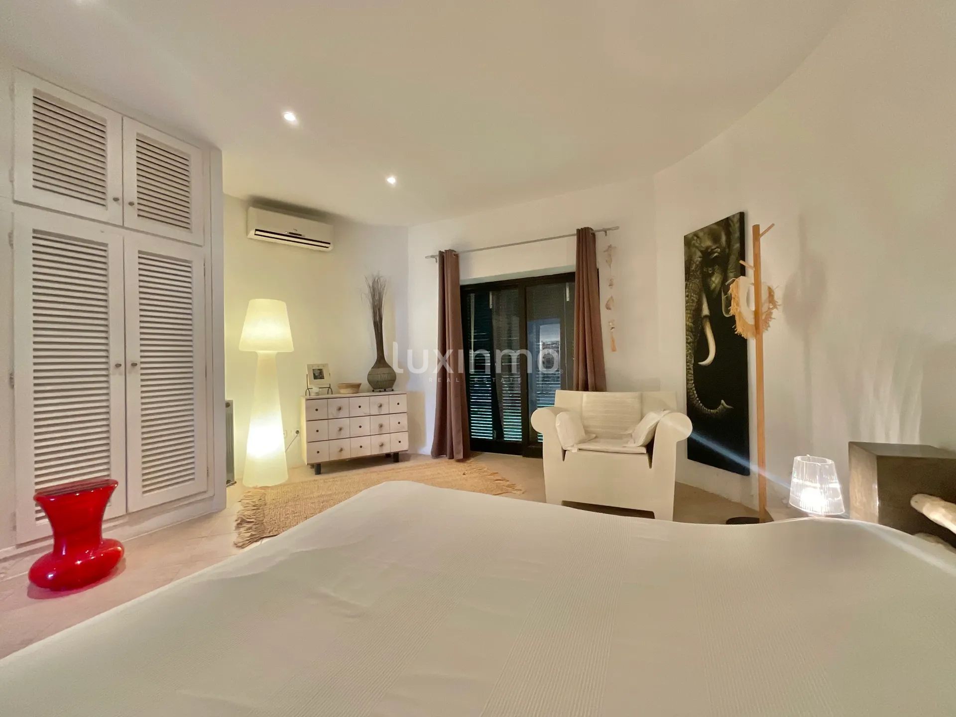 Charmig villa inom gångavstånd från Cala Tarida-stranden — photo 29