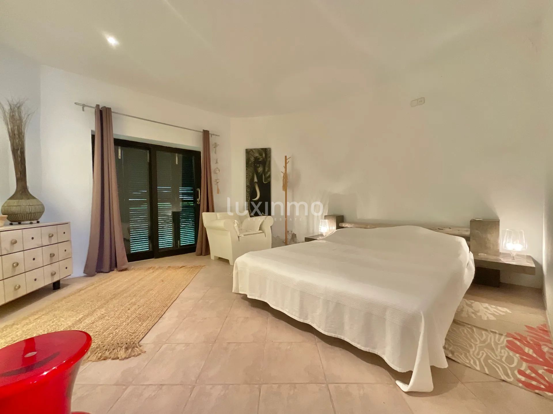 Charmig villa inom gångavstånd från Cala Tarida-stranden — photo 27