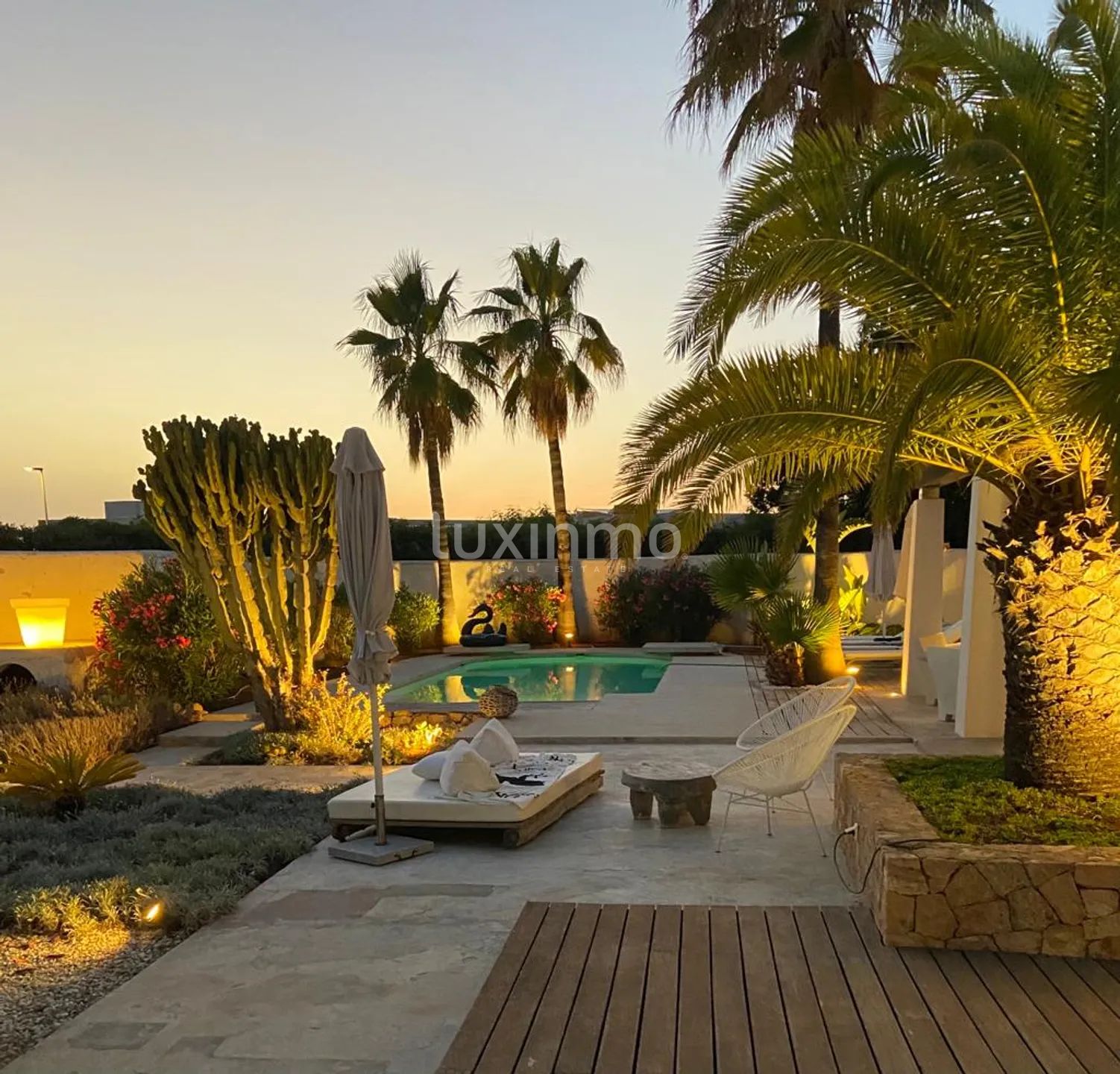 Charmig villa inom gångavstånd från Cala Tarida-stranden — photo 8