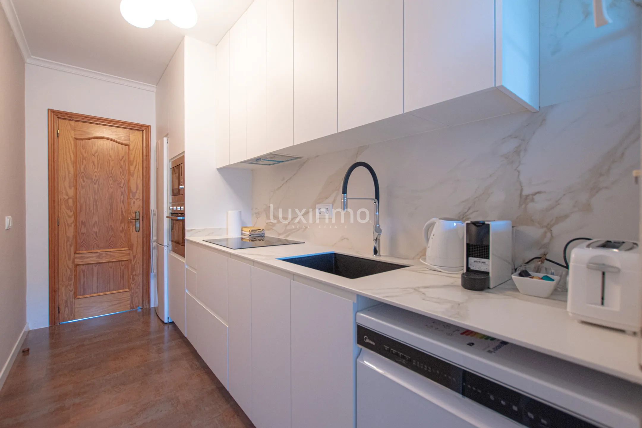 Townhouse with panoramic views for rent in Jávea — photo 15