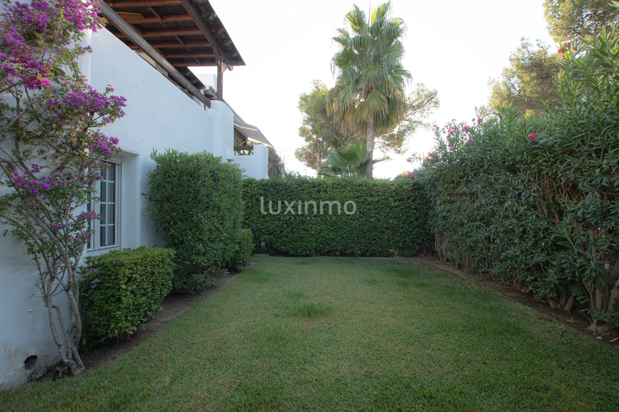 Townhouse with panoramic views for rent in Jávea — photo 7