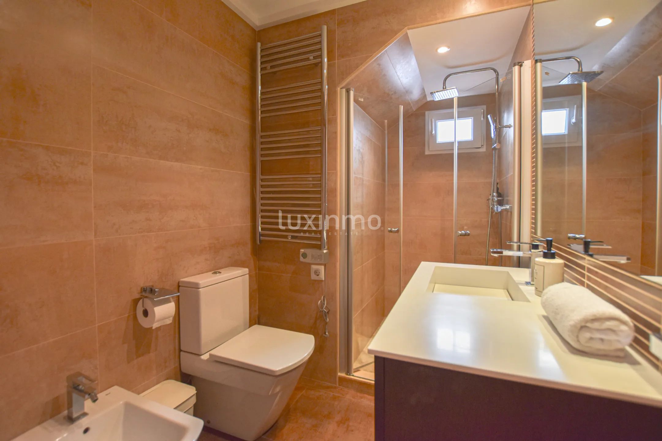 Townhouse with panoramic views for rent in Jávea — photo 25