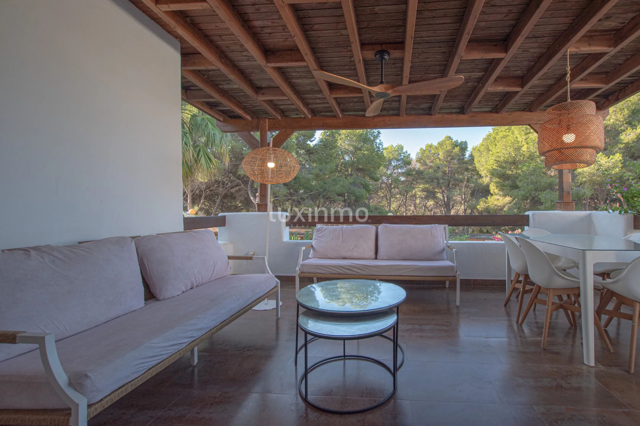 Townhouse with panoramic views for rent in Jávea — photo 12