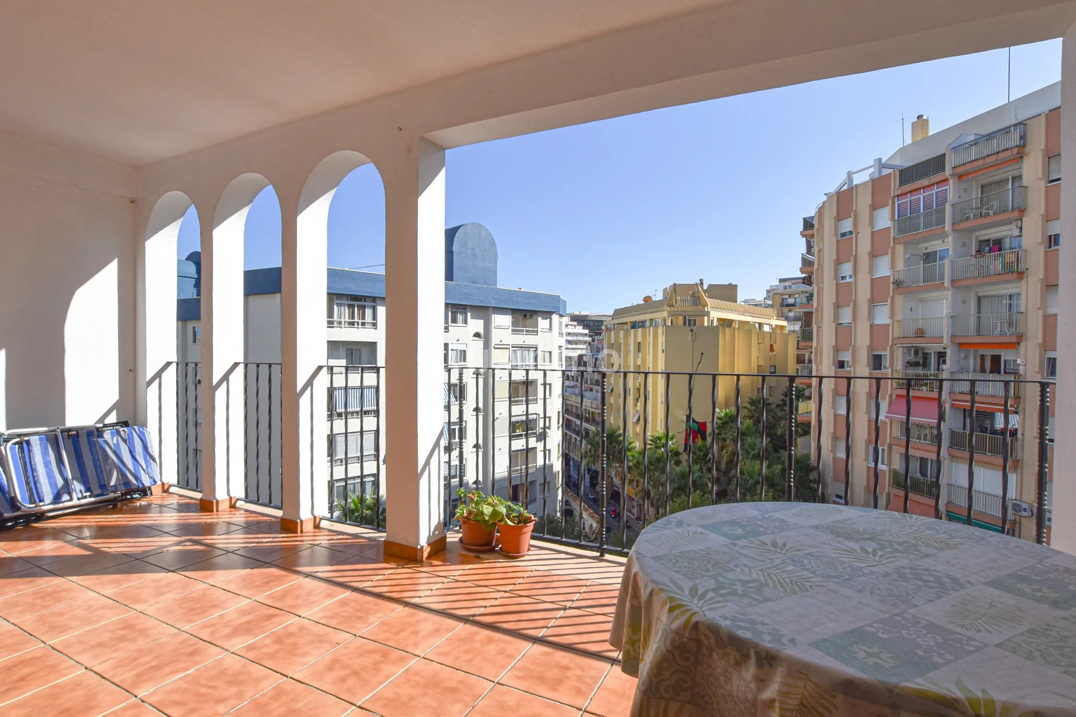 Flat in the centre of Calpe for sale — photo 2