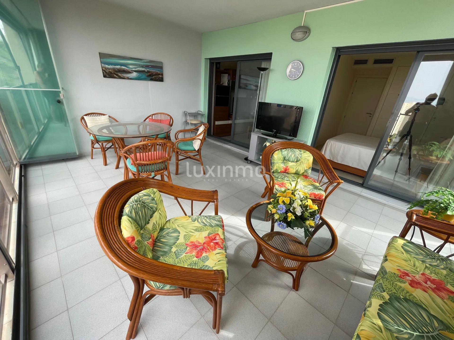 Apartment with Sea Views in Rincón de Loix, Benidorm — photo 23