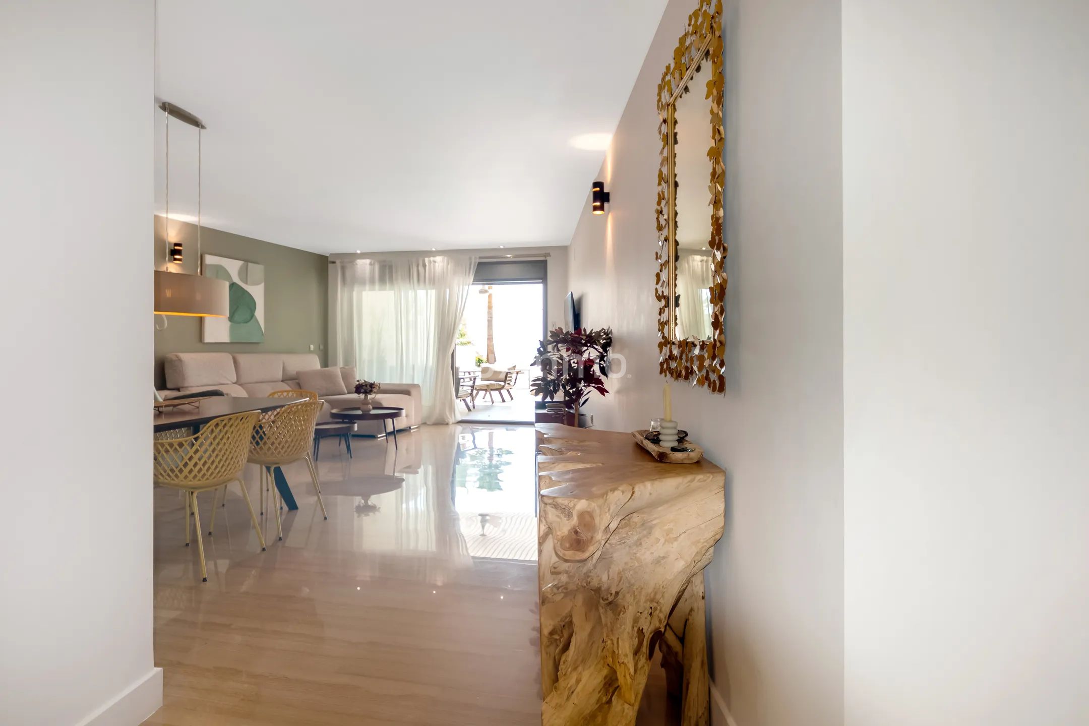 Beautiful flat for rent in front line beach in Mascarat — photo 4
