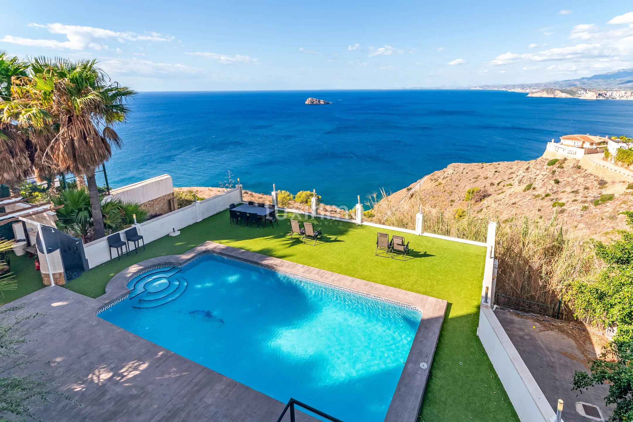 Villa mit atemberaubendem Meerblick in Benidorm zu verkaufen