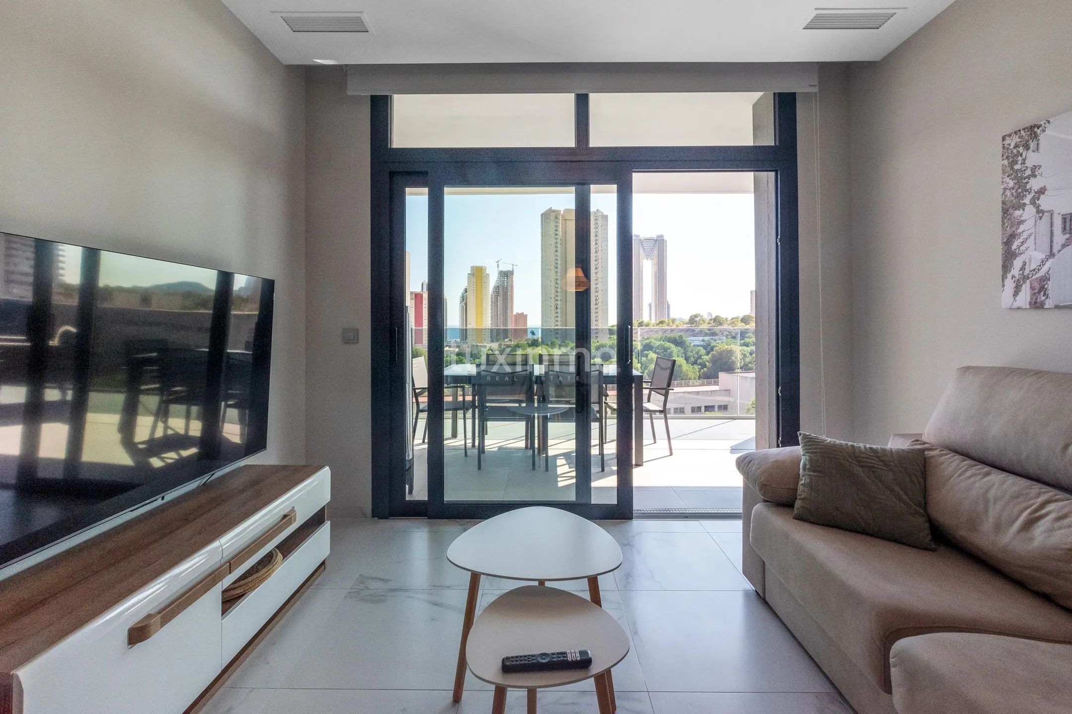 Ny moderne leilighet i Eagle-tårnet med 2 soverom på Playa de Poniente, Benidorm — photo 17