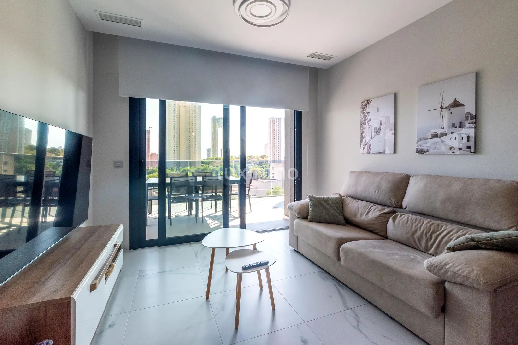 Ny moderne leilighet i Eagle-tårnet med 2 soverom på Playa de Poniente, Benidorm — photo 16