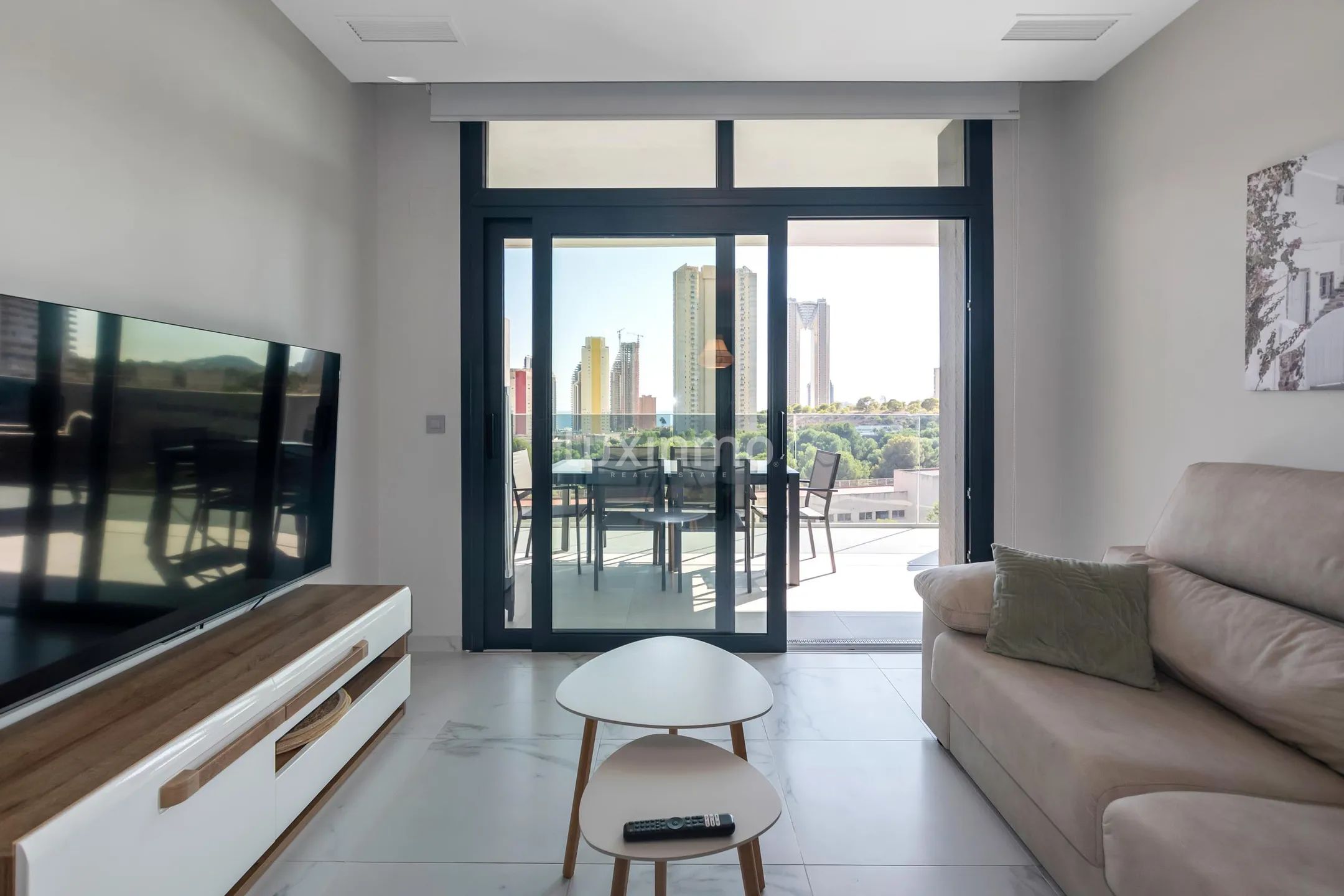 Ny moderne leilighet i Eagle-tårnet med 2 soverom på Playa de Poniente, Benidorm — photo 9