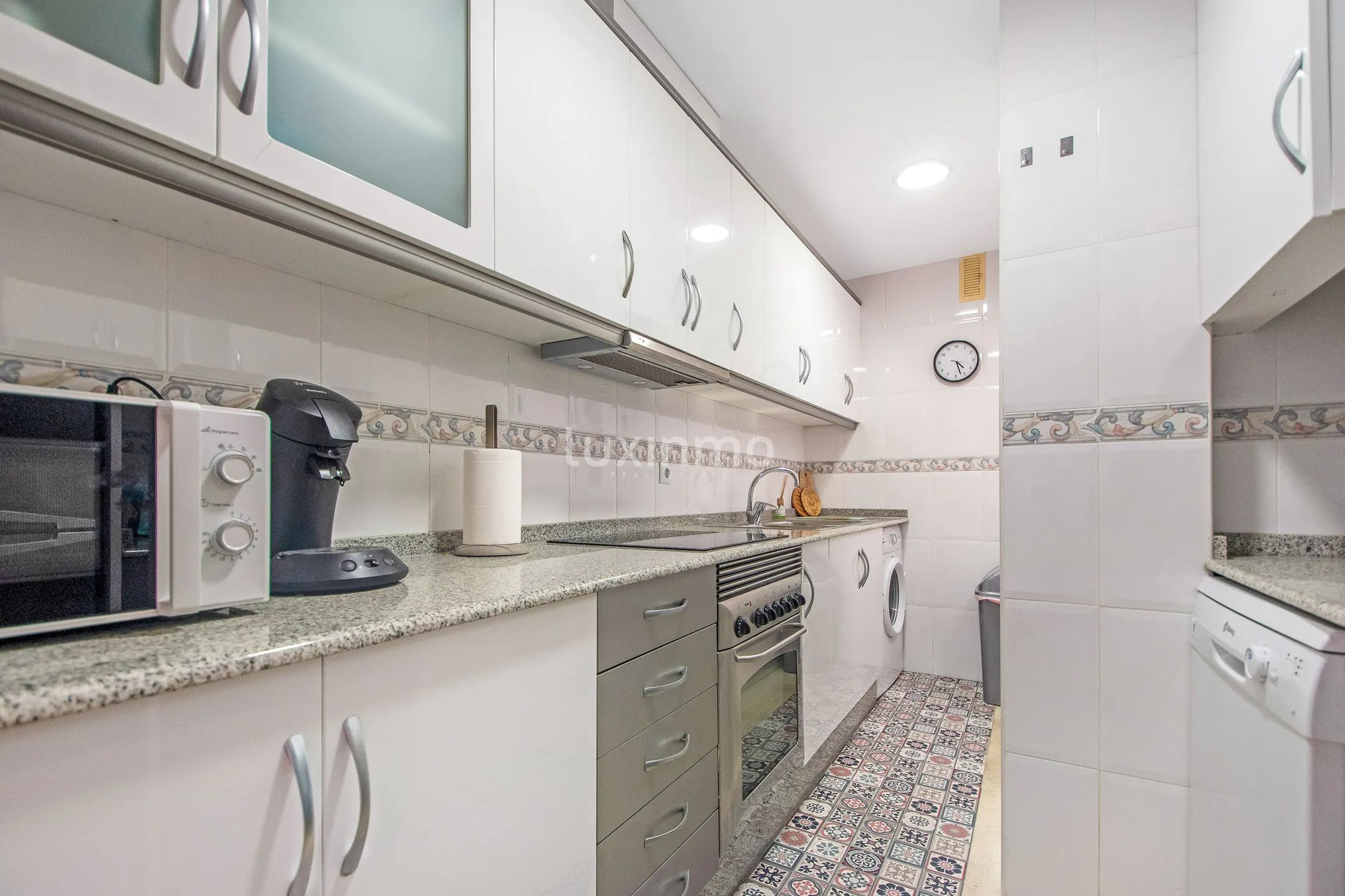 Apartment/flat for rent on the beachfront in Altea — photo 13