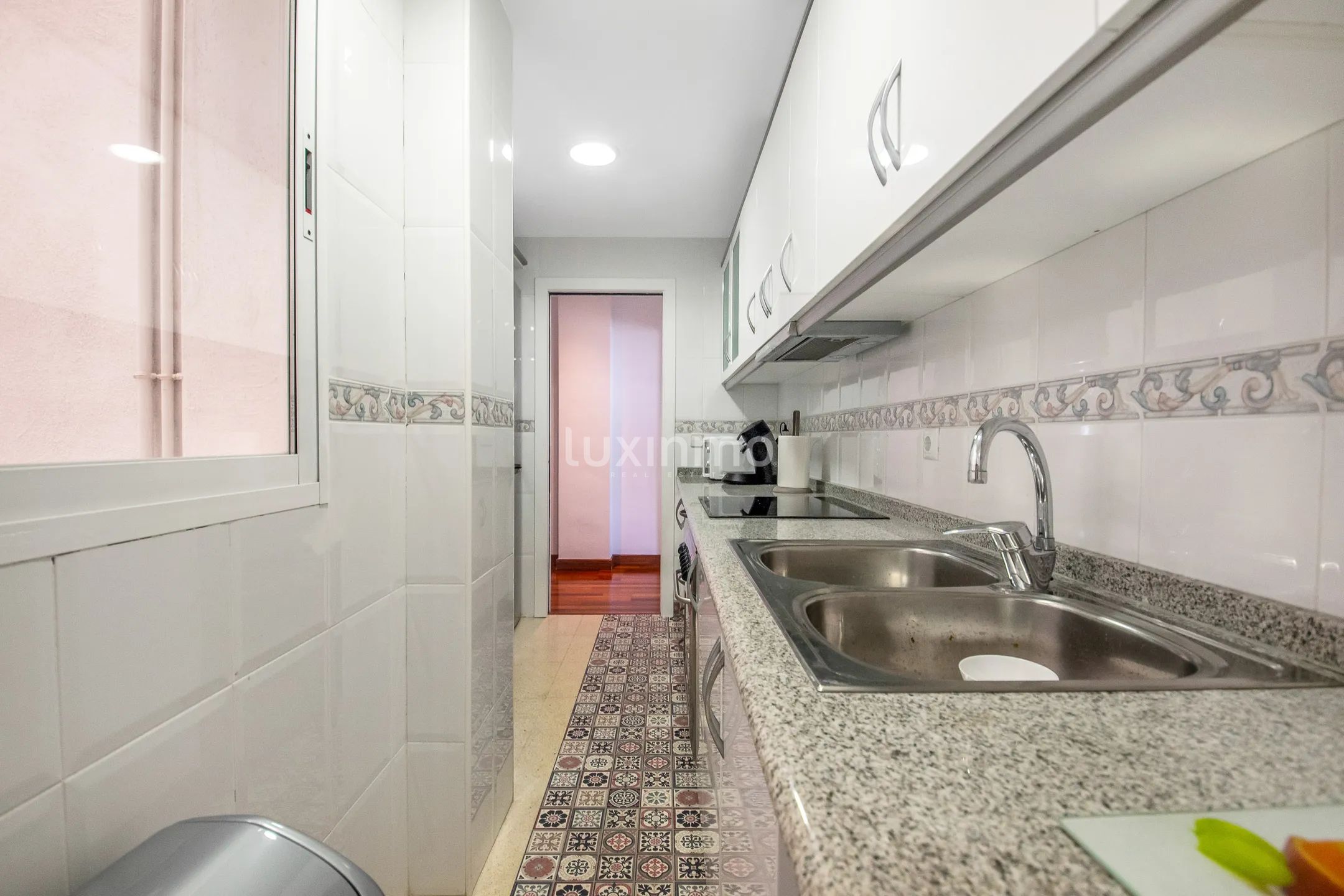 Apartment/flat for rent on the beachfront in Altea — photo 12