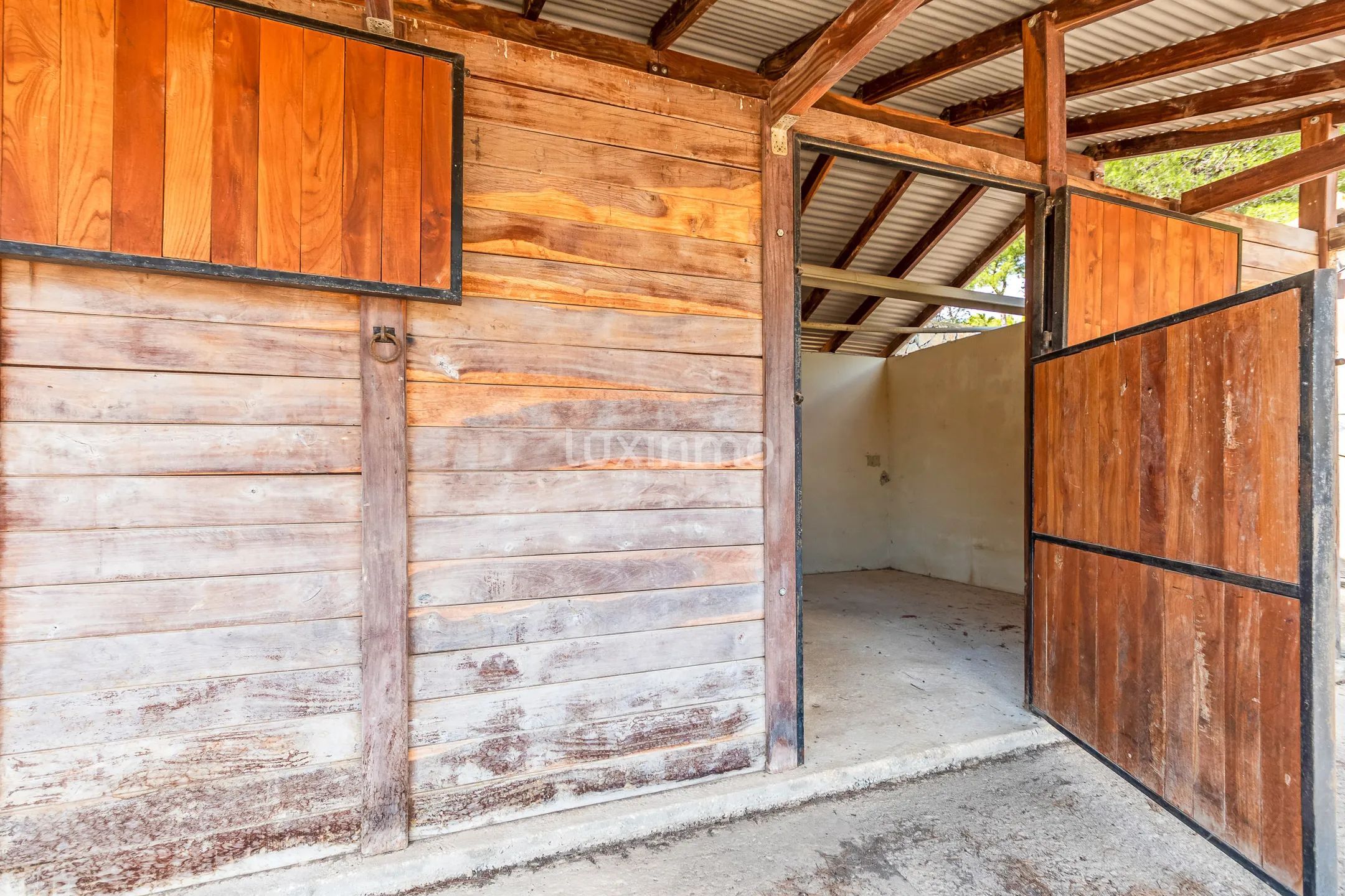 Investment of equestrian estate with horse stables in Polop — photo 10