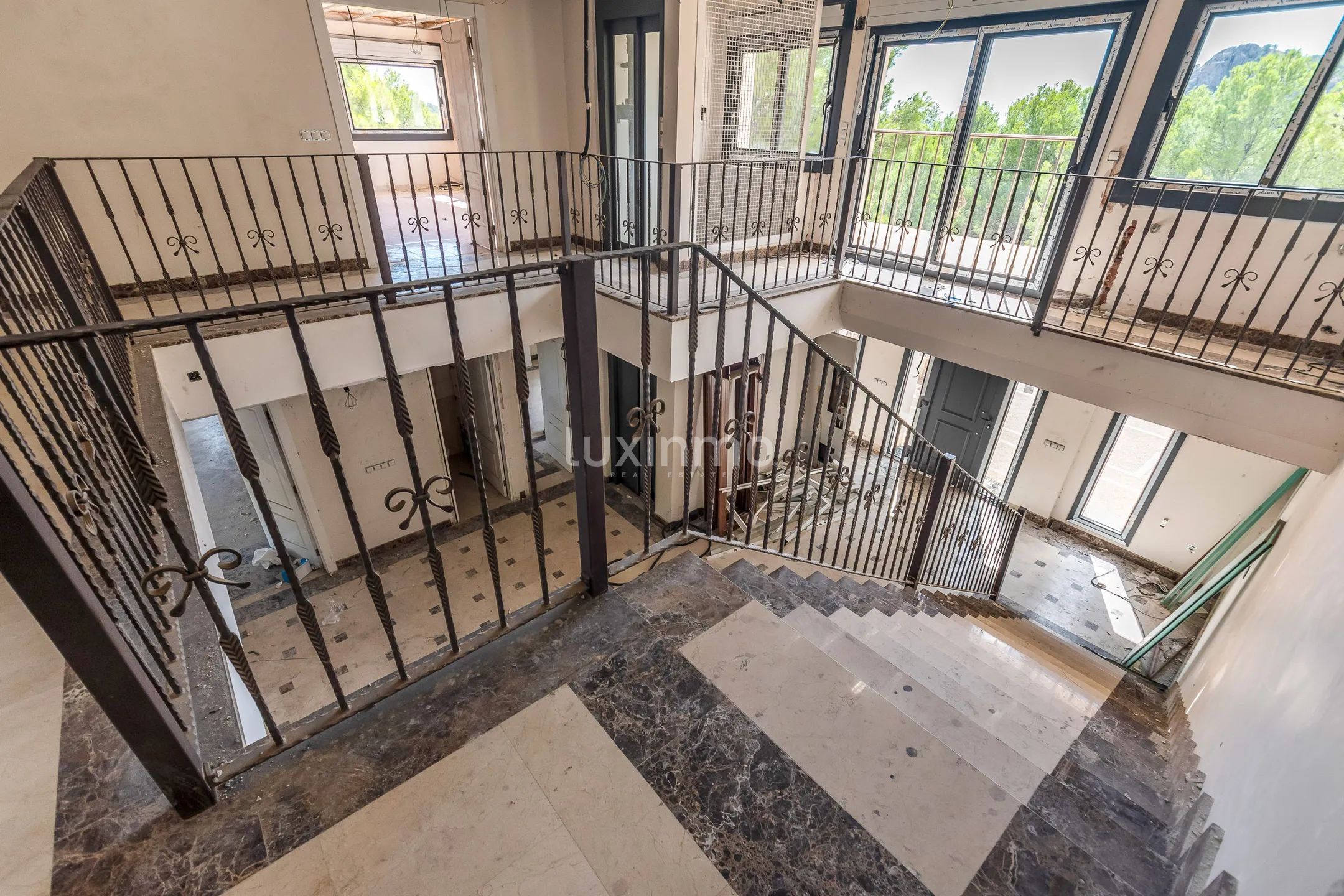 Investment of equestrian estate with horse stables in Polop — photo 3