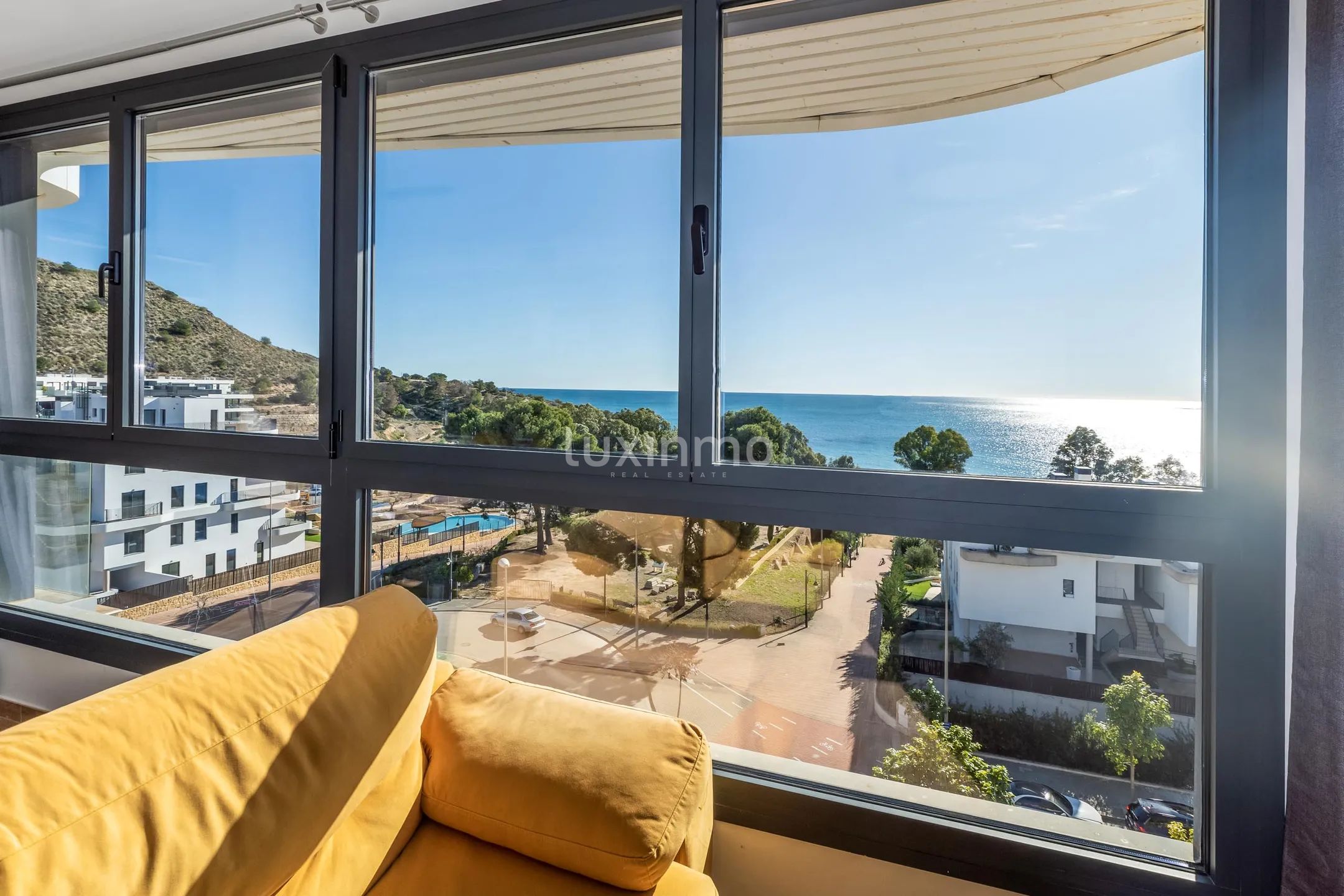 Апартаменты с видом на море в Виллахойосе с 3 кроватями, террасой и удобствами — photo 15