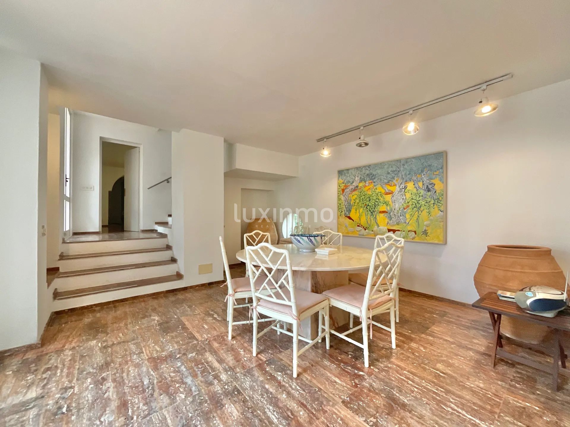 Charming West Coast Ibiza Villa - Walking Distance to the Sea — photo 17