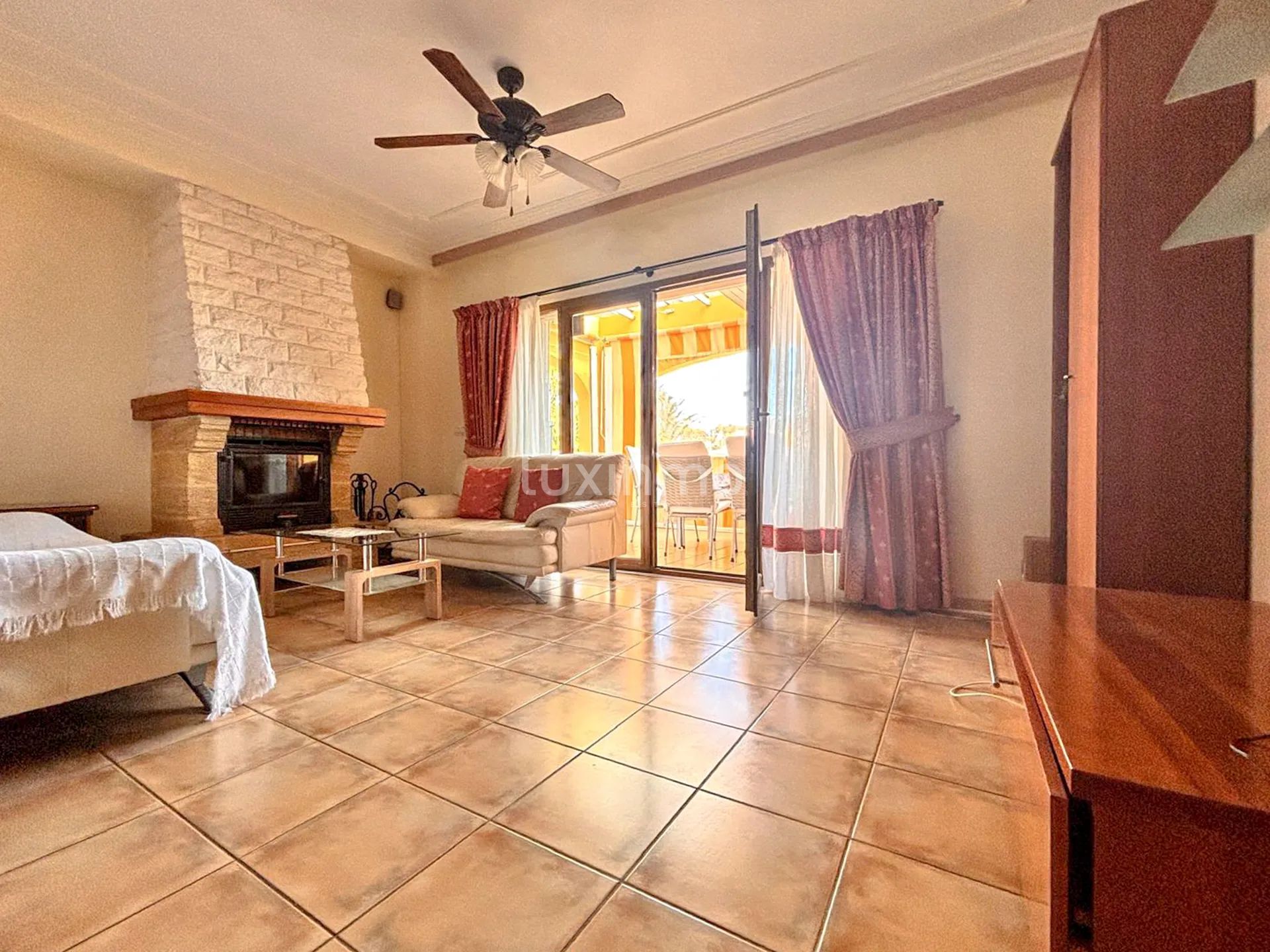 Charming Mediterranean townhouse for sale in Calpe — photo 12