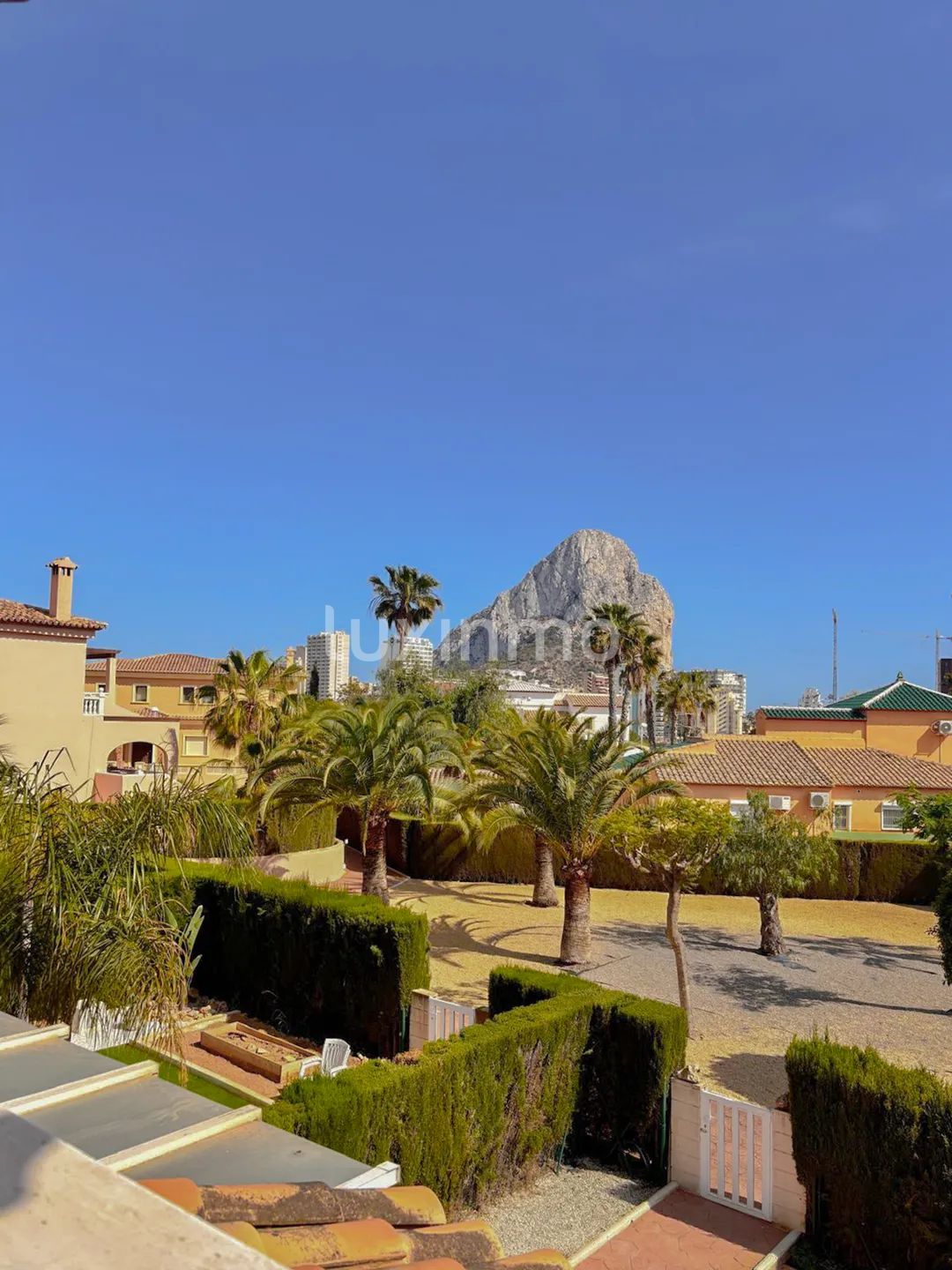 Charming Mediterranean townhouse for sale in Calpe — photo 6