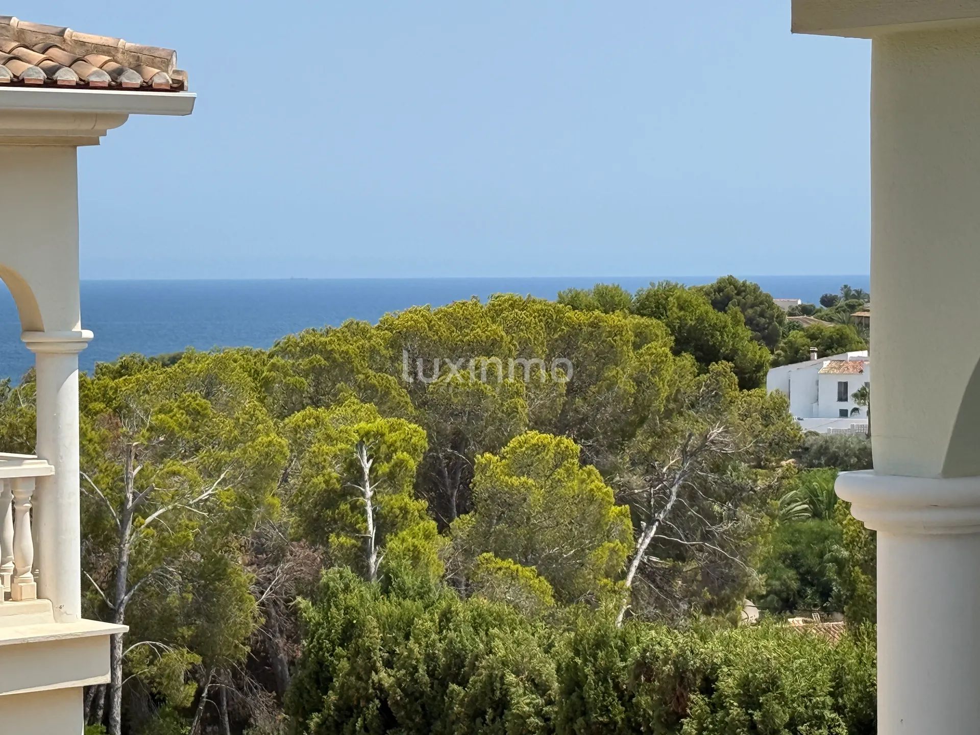 Modern Mediterranean Apartment in La Fustera, Benissa with Sea Views — photo 3