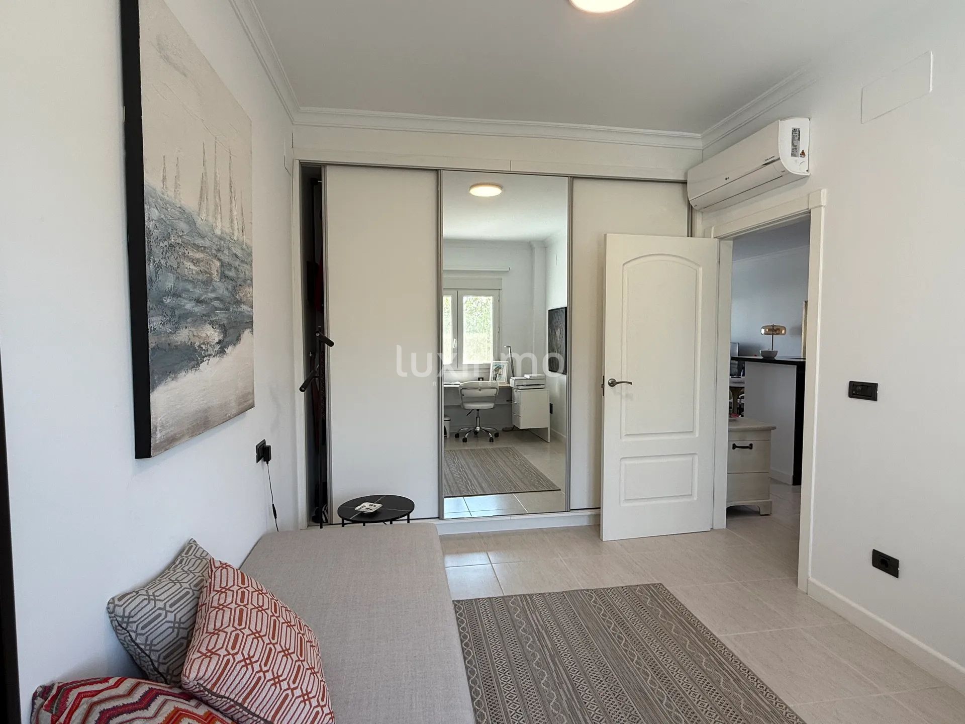 Modern Mediterranean Apartment in La Fustera, Benissa with Sea Views — photo 19