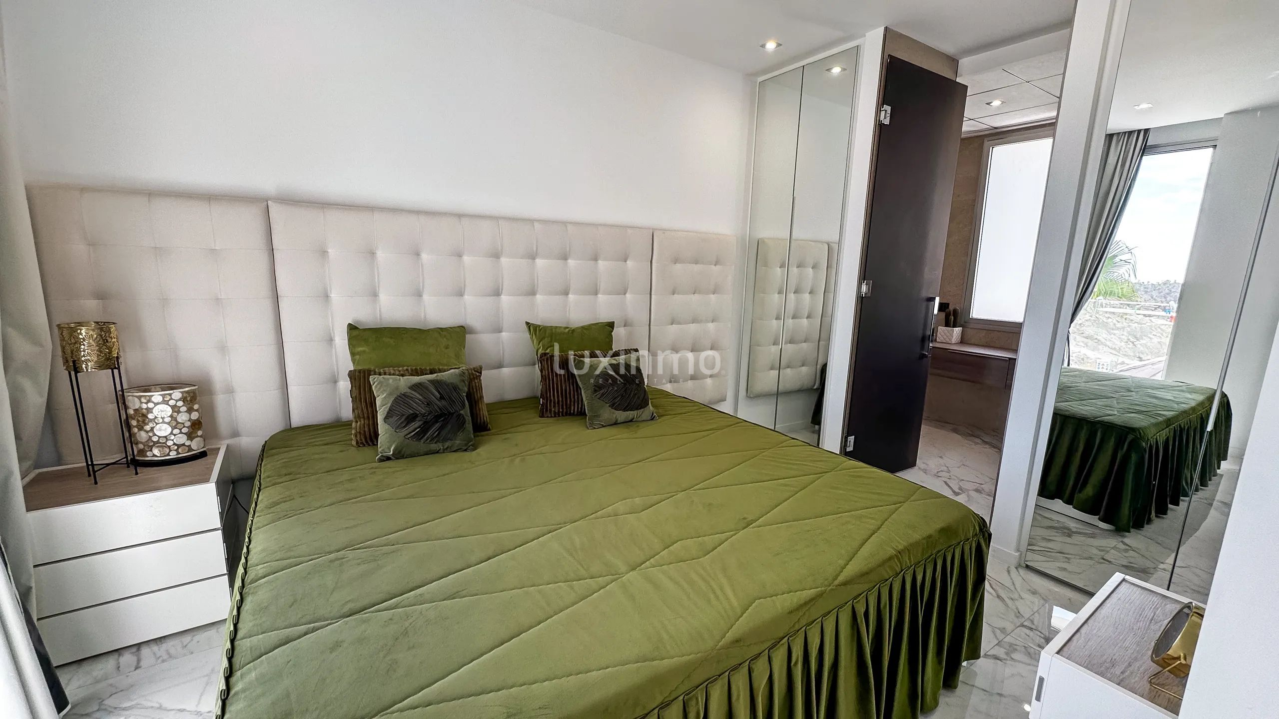 Luxueuse maison indépendante de 5 chambres avec vue sur la mer et la montagne à Finestrat — photo 17