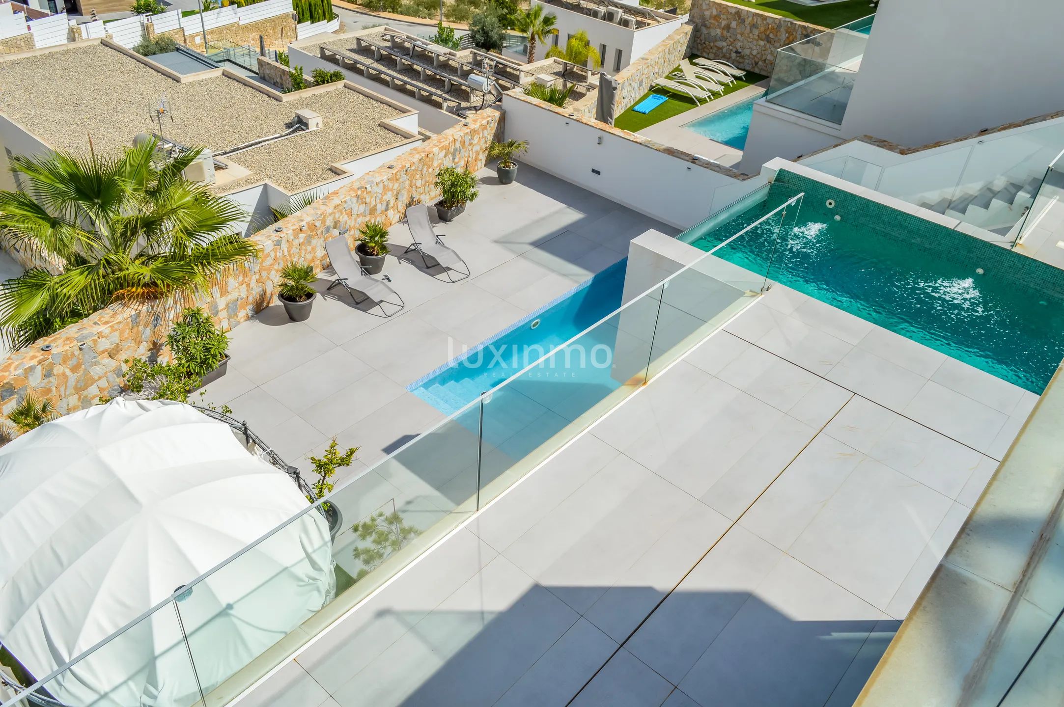 Luxueuse maison indépendante de 5 chambres avec vue sur la mer et la montagne à Finestrat — photo 95