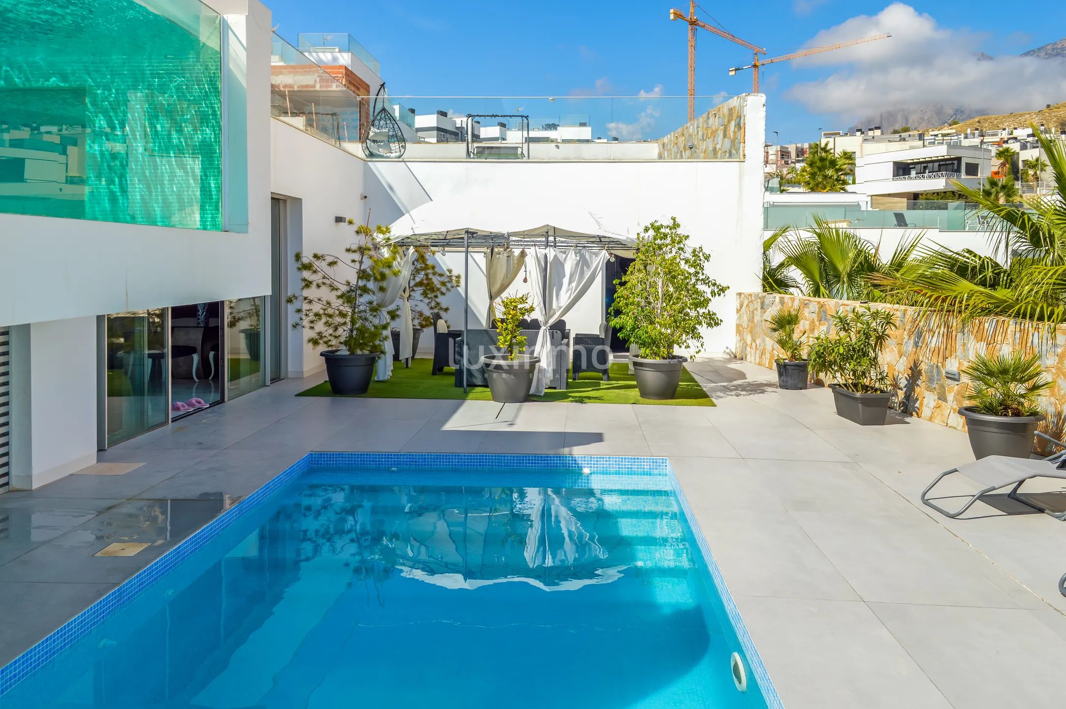 Luxueuse maison indépendante de 5 chambres avec vue sur la mer et la montagne à Finestrat — photo 102
