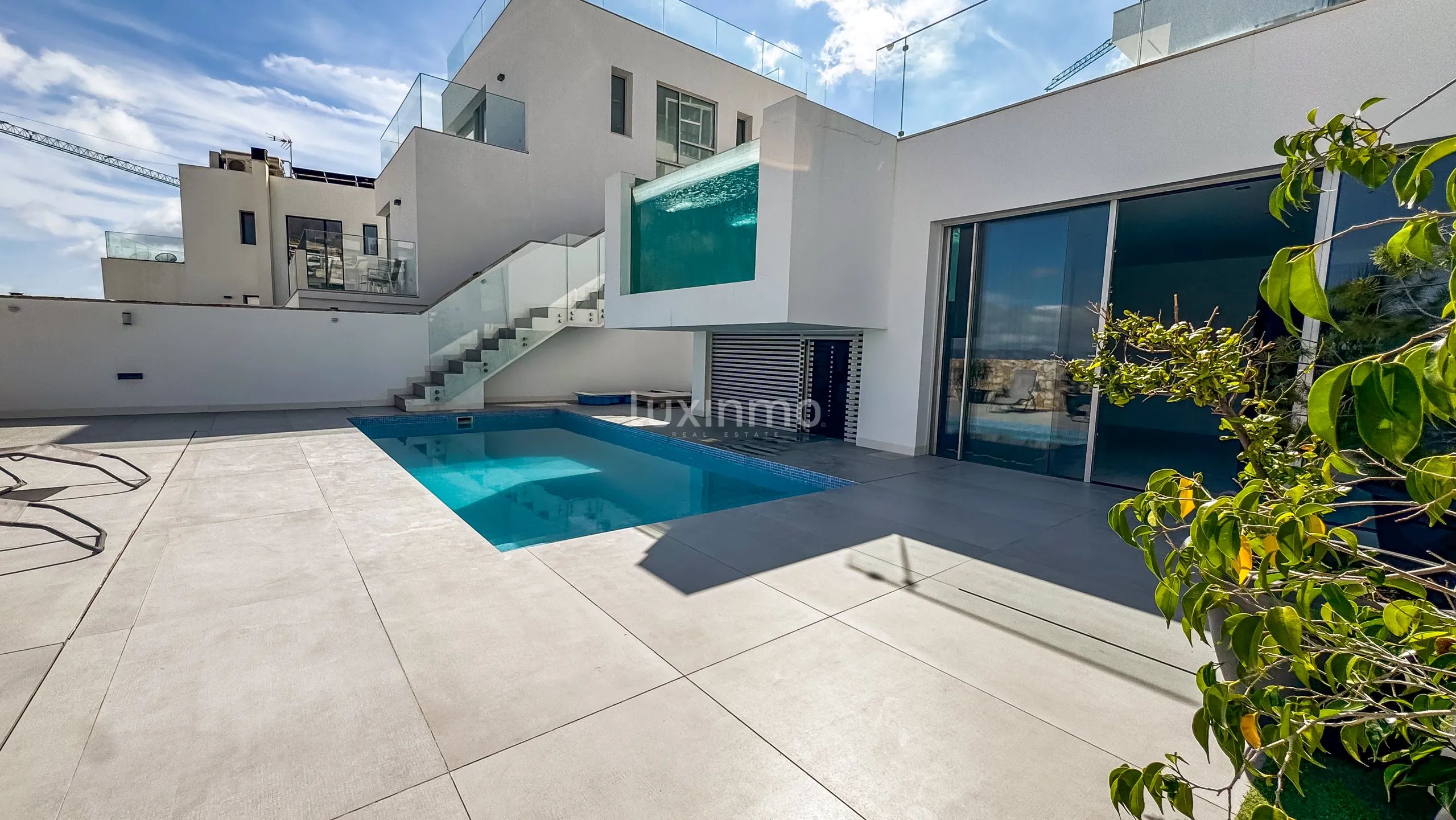 Luxueuse maison indépendante de 5 chambres avec vue sur la mer et la montagne à Finestrat — photo 128