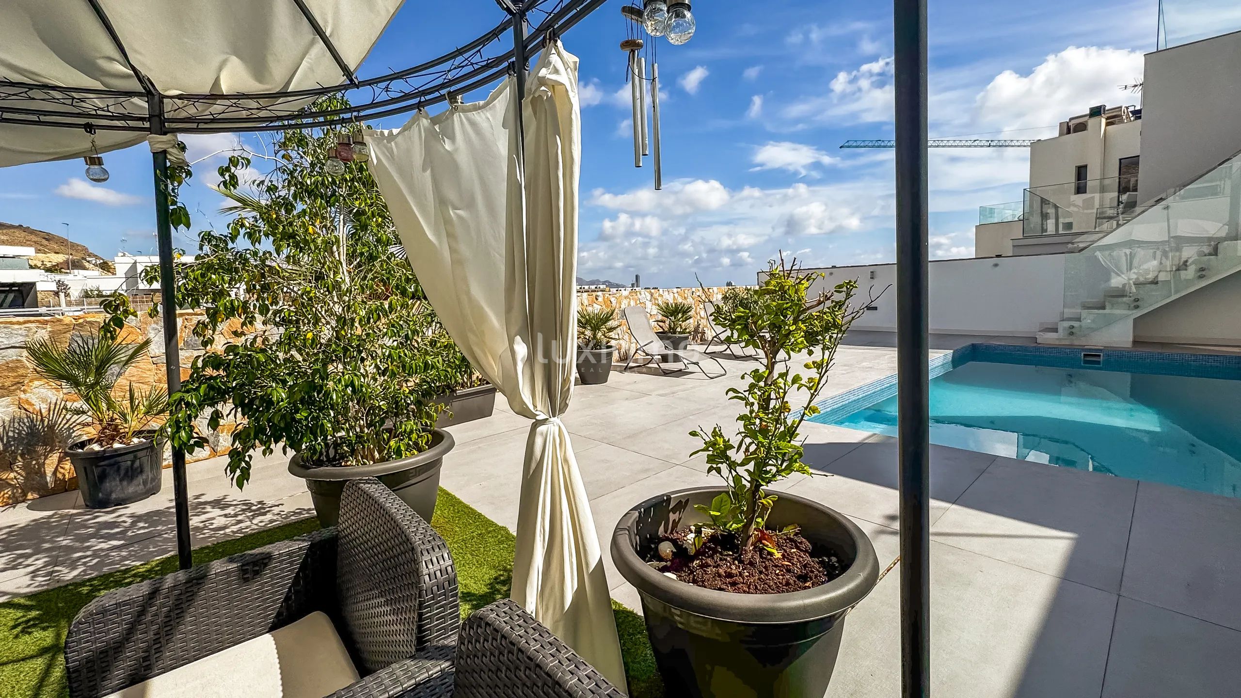 Luxueuse maison indépendante de 5 chambres avec vue sur la mer et la montagne à Finestrat — photo 143