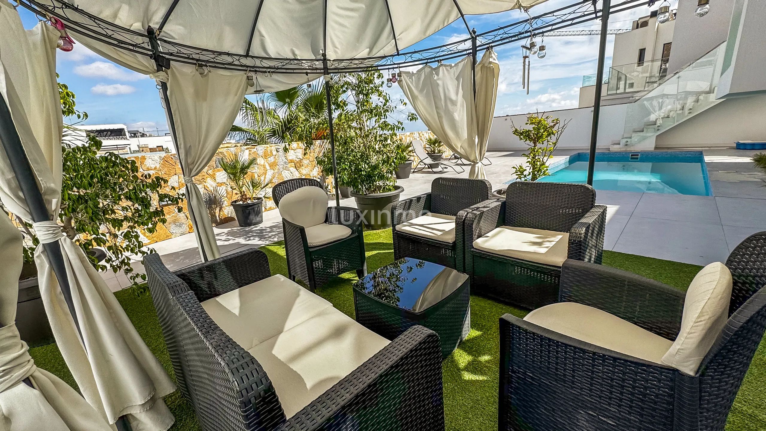 Luxueuse maison indépendante de 5 chambres avec vue sur la mer et la montagne à Finestrat — photo 144