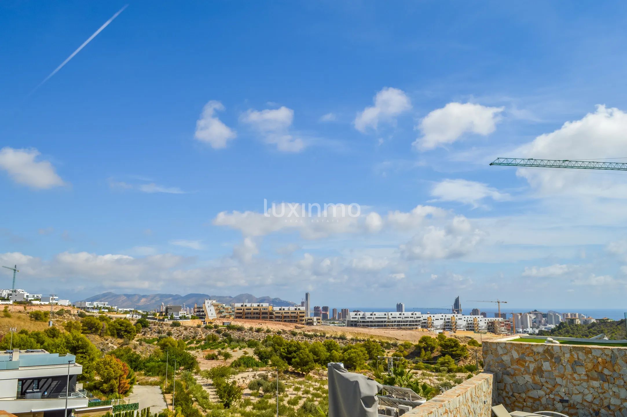Luxueuse maison indépendante de 5 chambres avec vue sur la mer et la montagne à Finestrat — photo 76