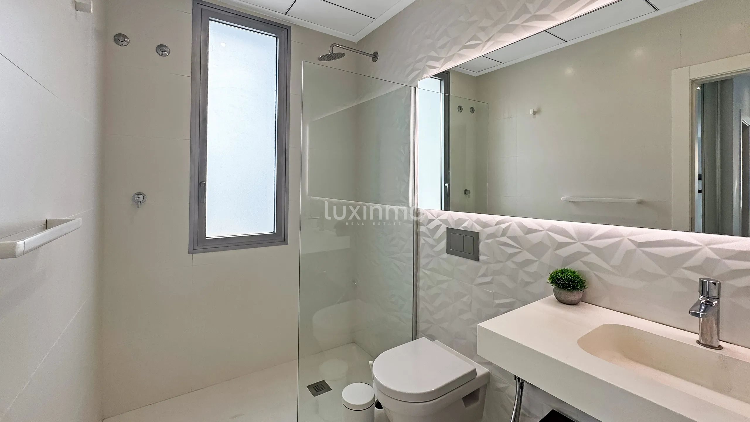 Luxueuse maison indépendante de 5 chambres avec vue sur la mer et la montagne à Finestrat — photo 67