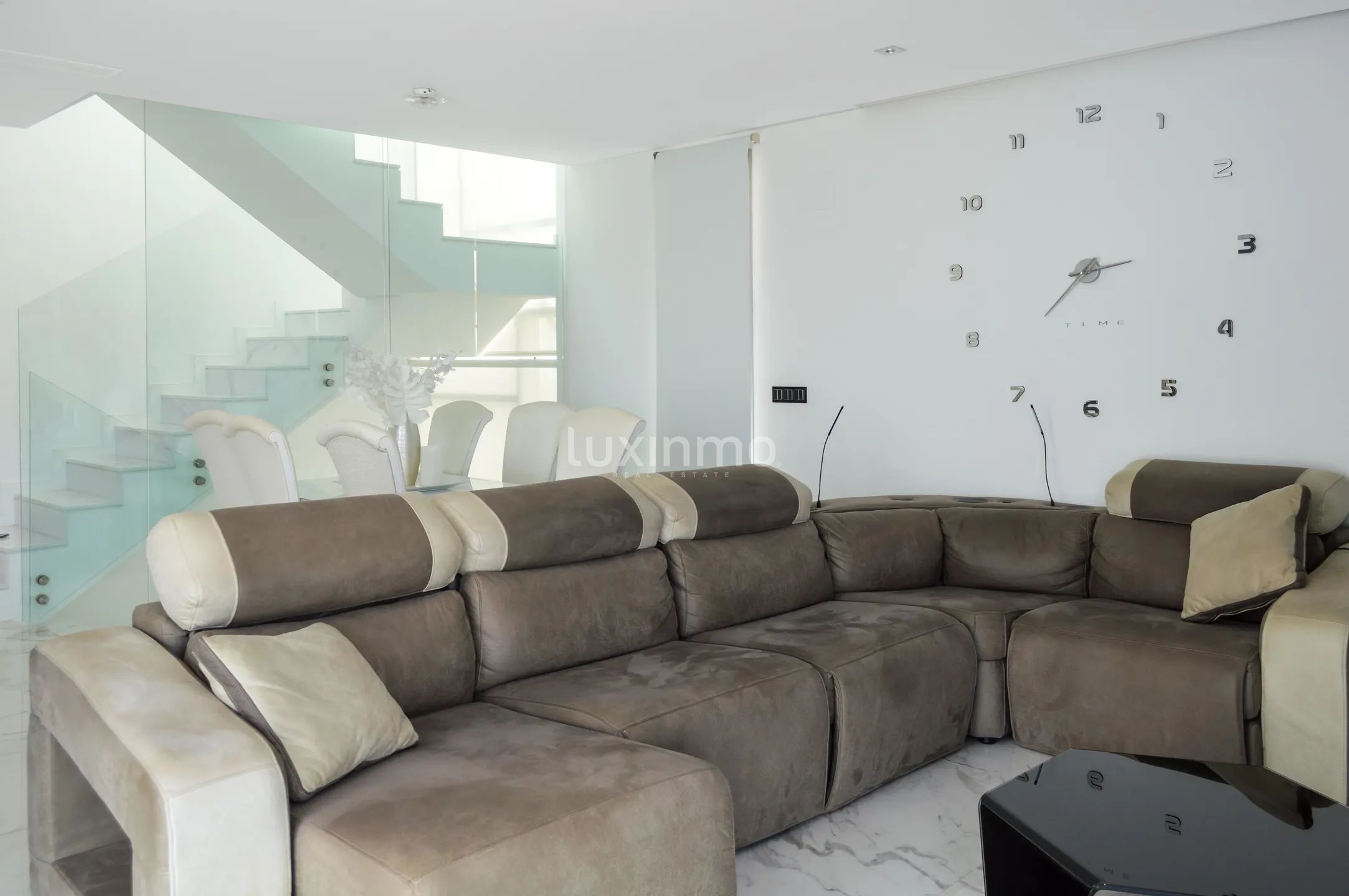 Luxueuse maison indépendante de 5 chambres avec vue sur la mer et la montagne à Finestrat — photo 38