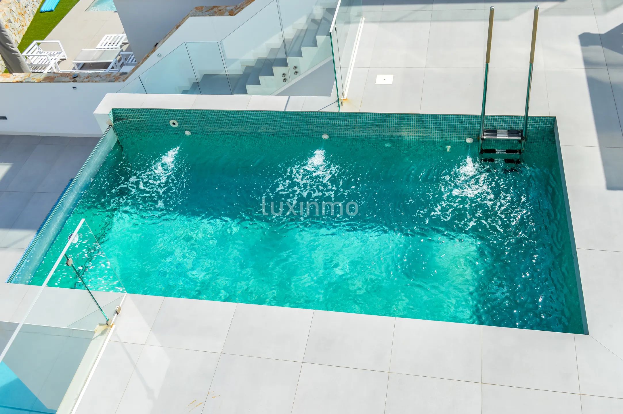 Luxueuse maison indépendante de 5 chambres avec vue sur la mer et la montagne à Finestrat — photo 96