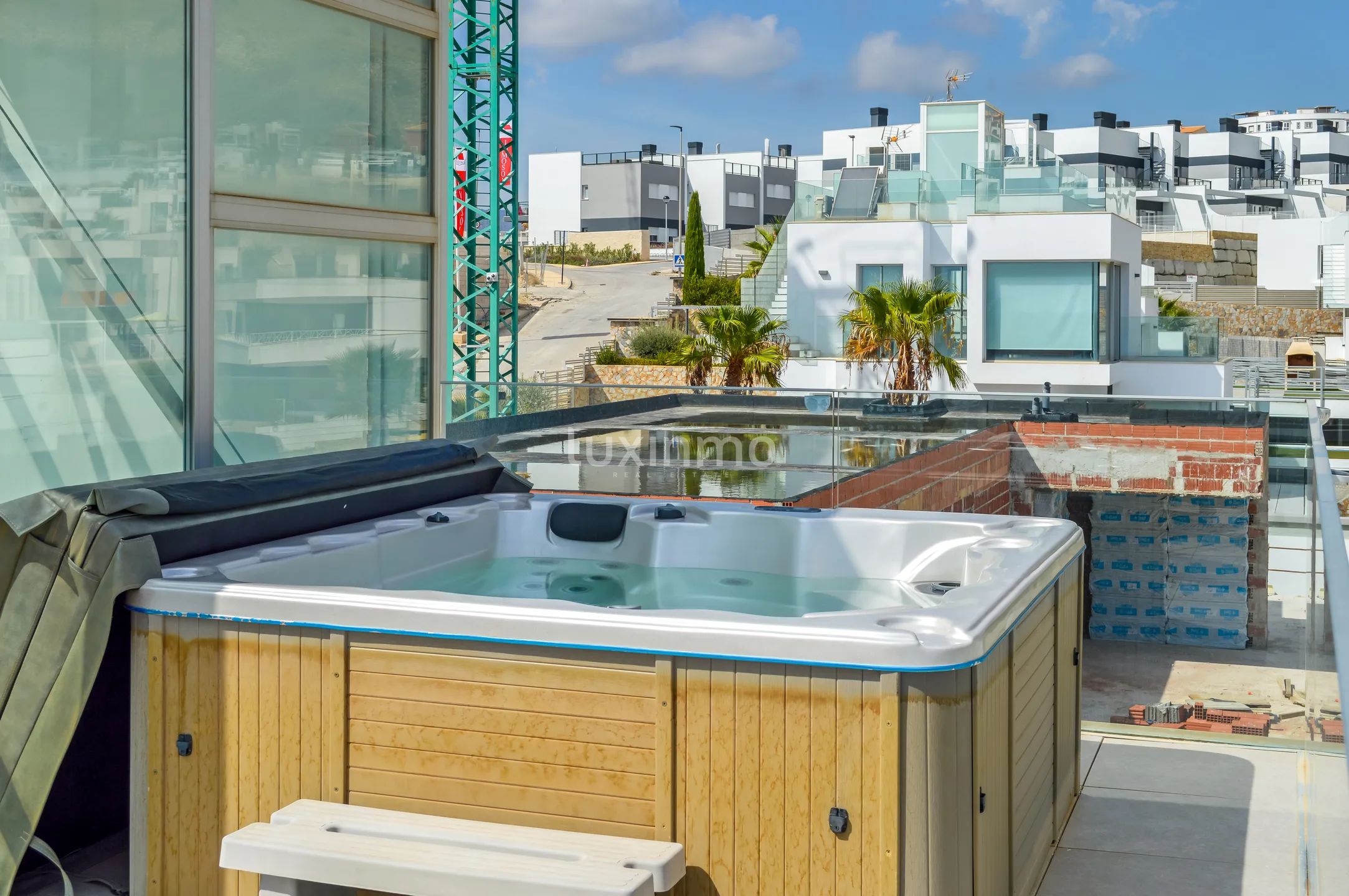 Luxueuse maison indépendante de 5 chambres avec vue sur la mer et la montagne à Finestrat — photo 69