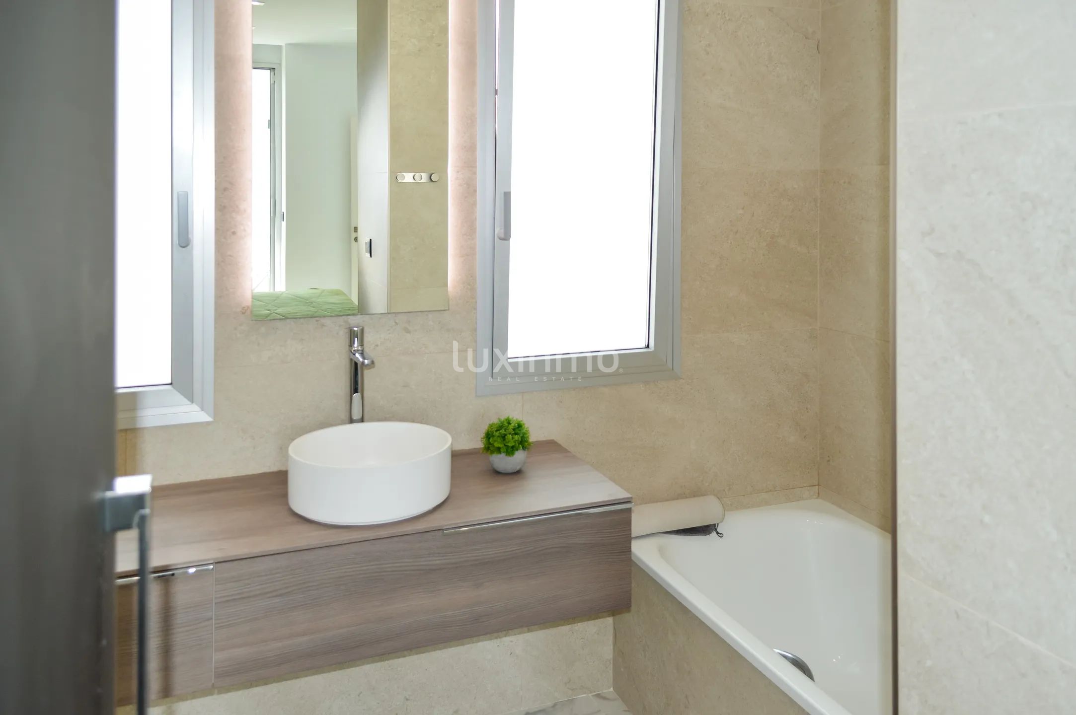 Luxueuse maison indépendante de 5 chambres avec vue sur la mer et la montagne à Finestrat — photo 33