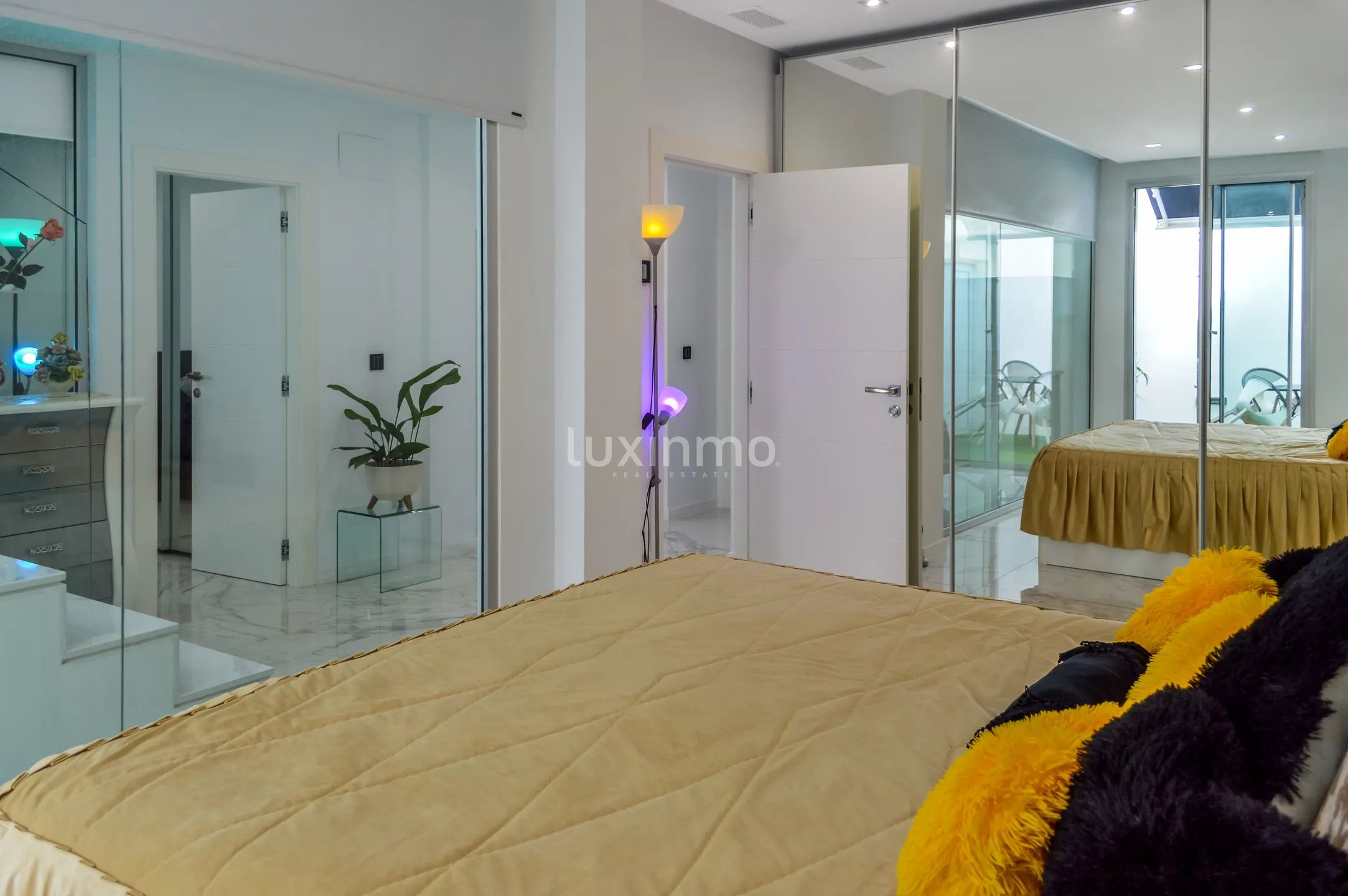 Luxueuse maison indépendante de 5 chambres avec vue sur la mer et la montagne à Finestrat — photo 60